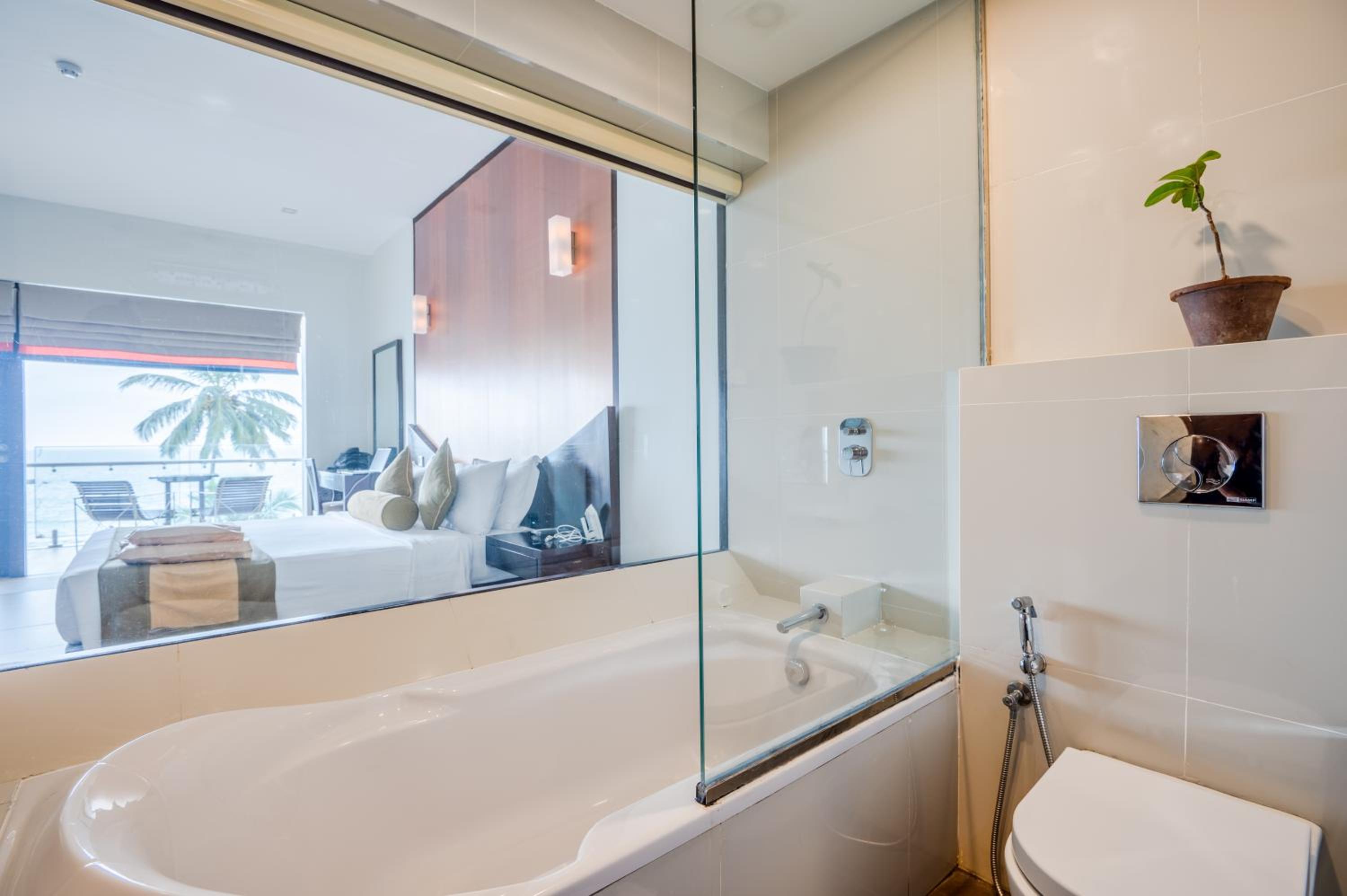 Deluxe Double Room with Sea View