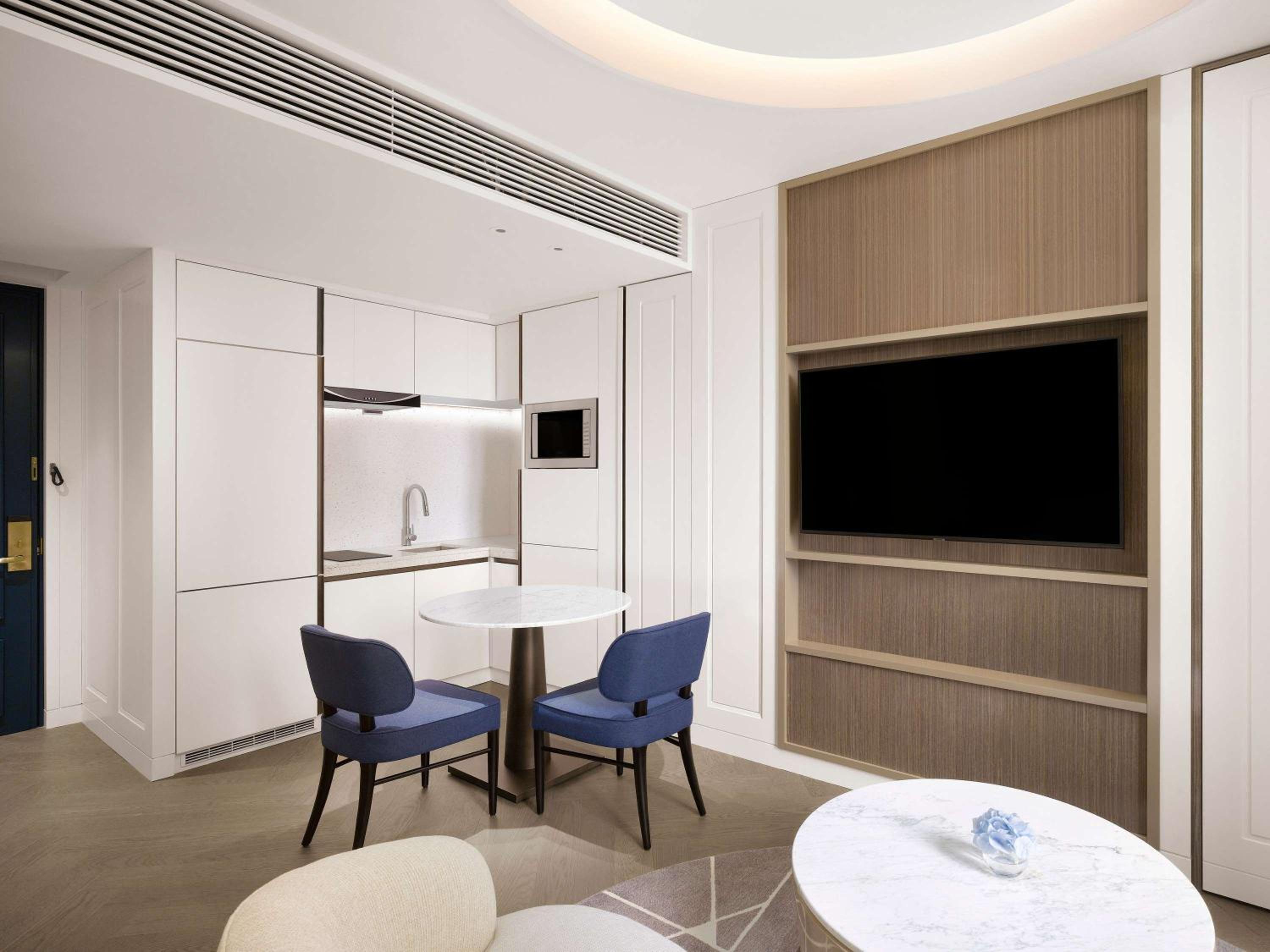 Residence Studio with 2 Single Beds
