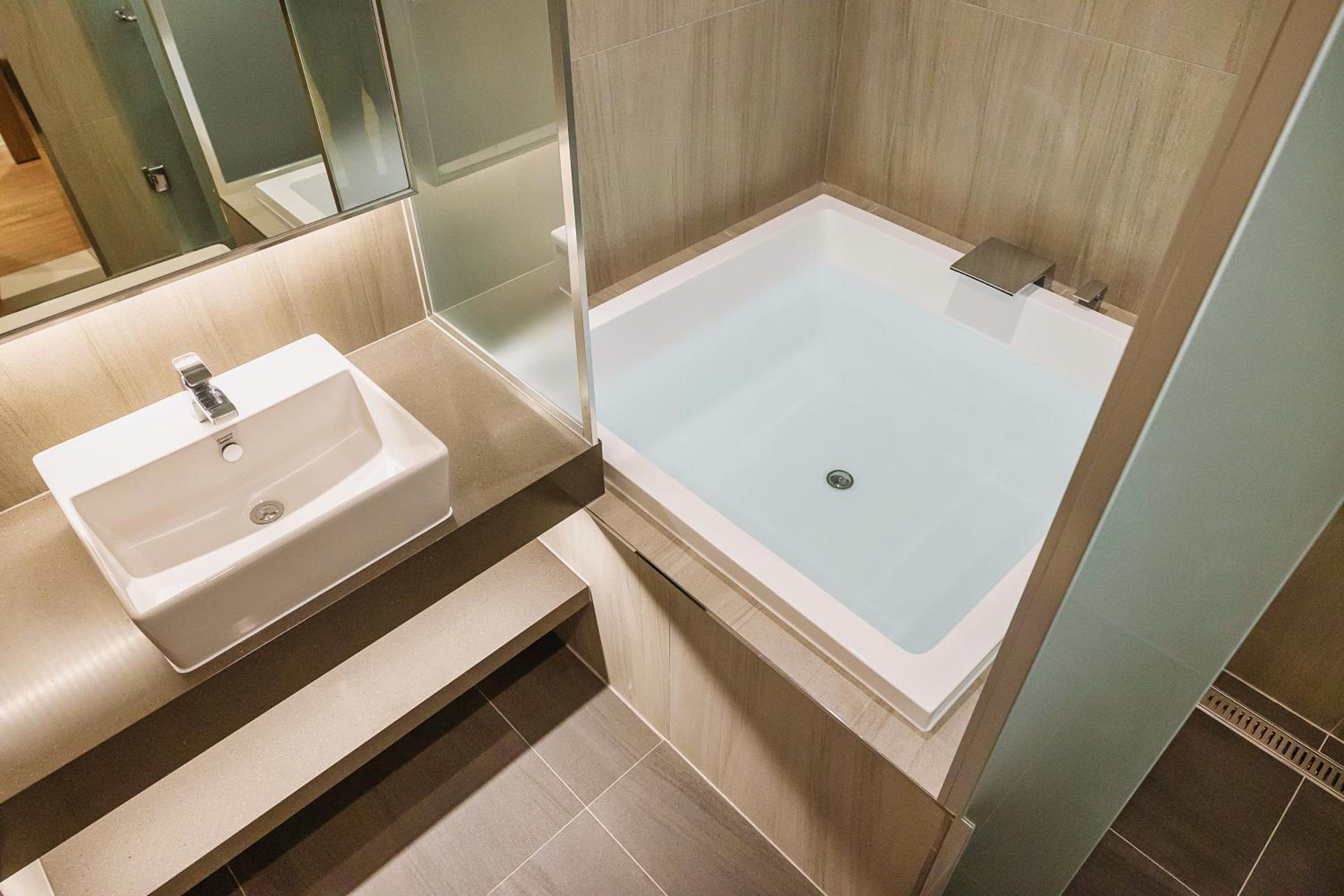 Deluxe Double Room with Bath