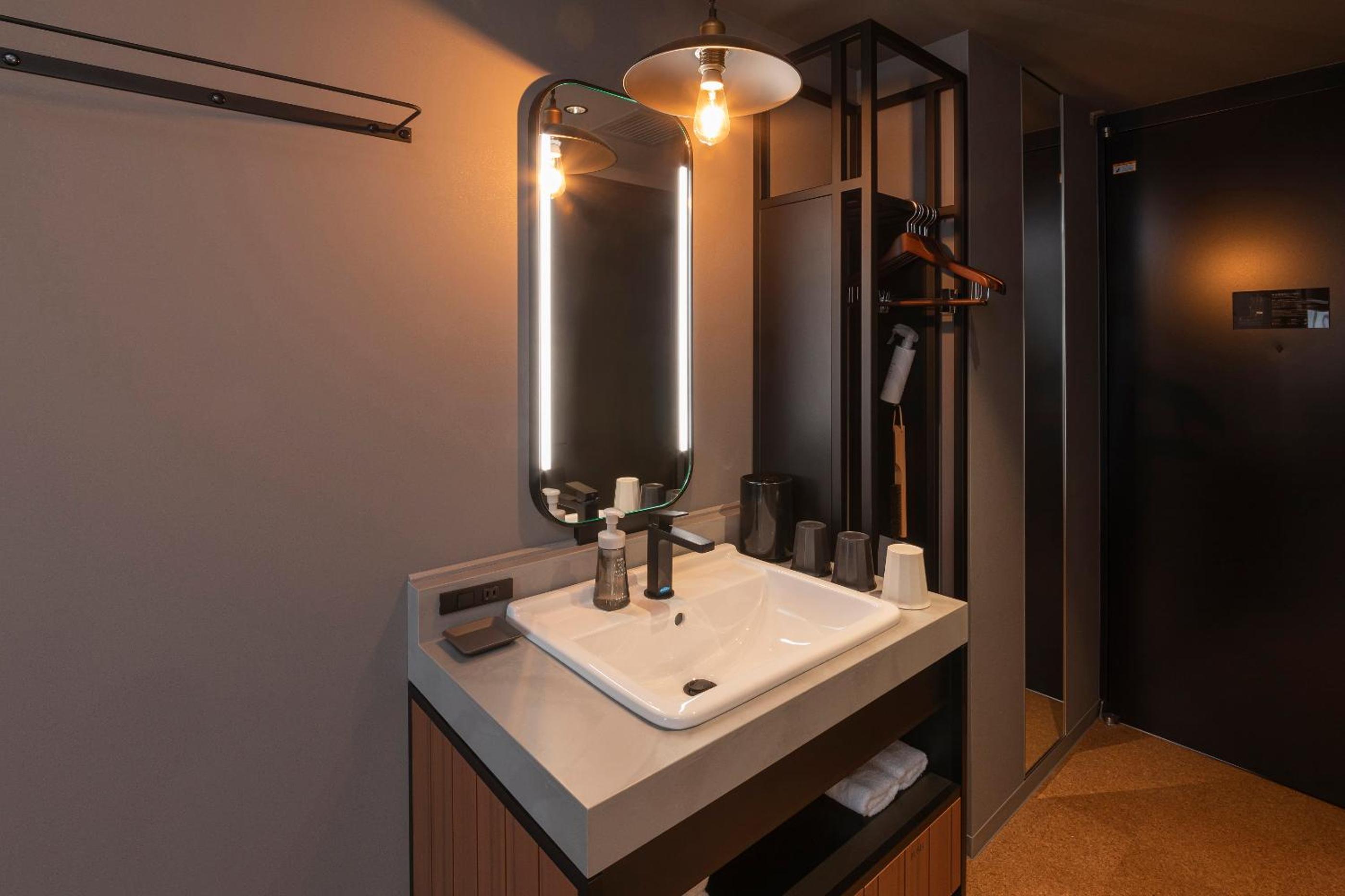 Connecting Room for 5 people - Non-Smoking