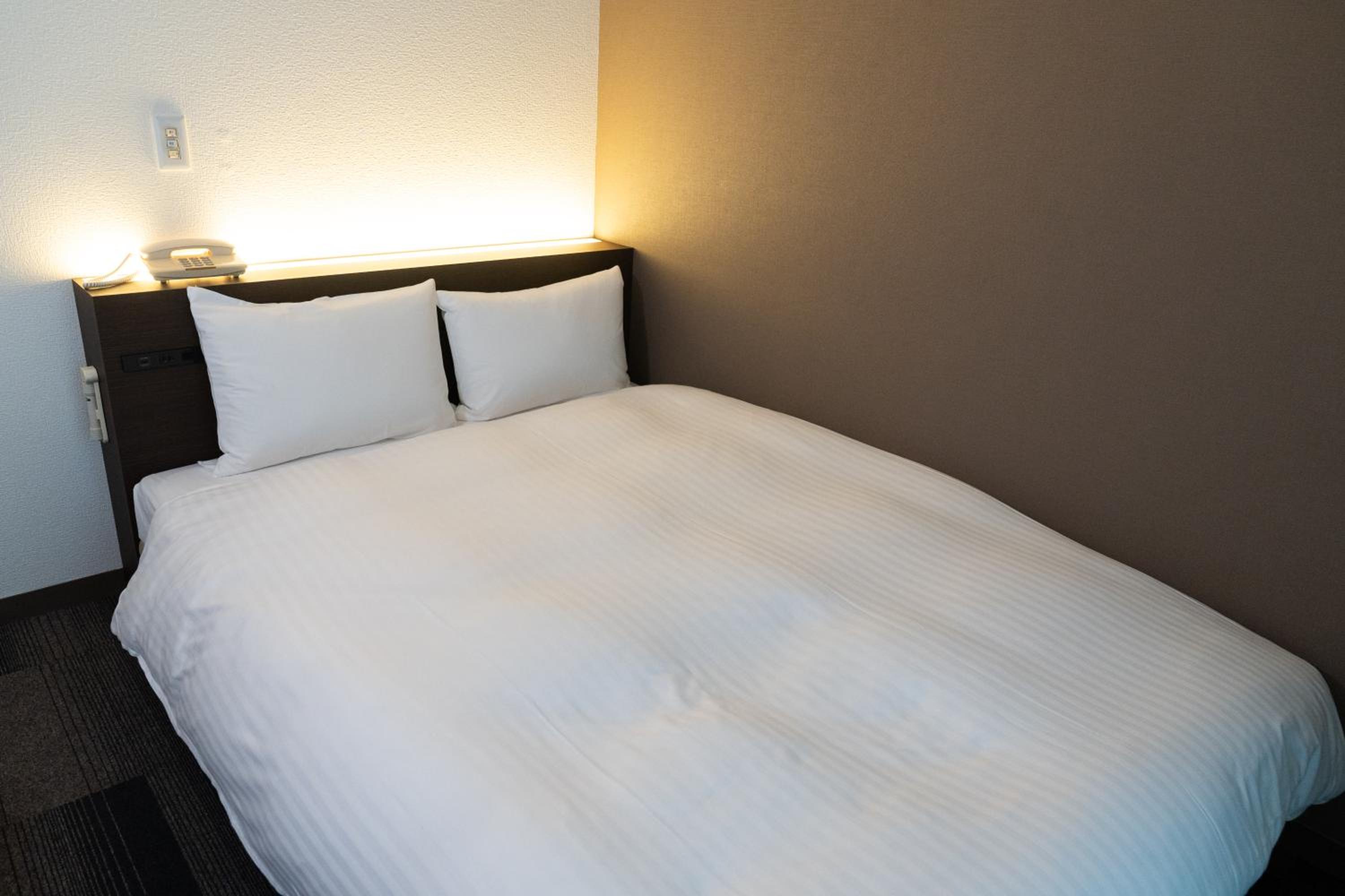 Double Room - Non-Smoking 