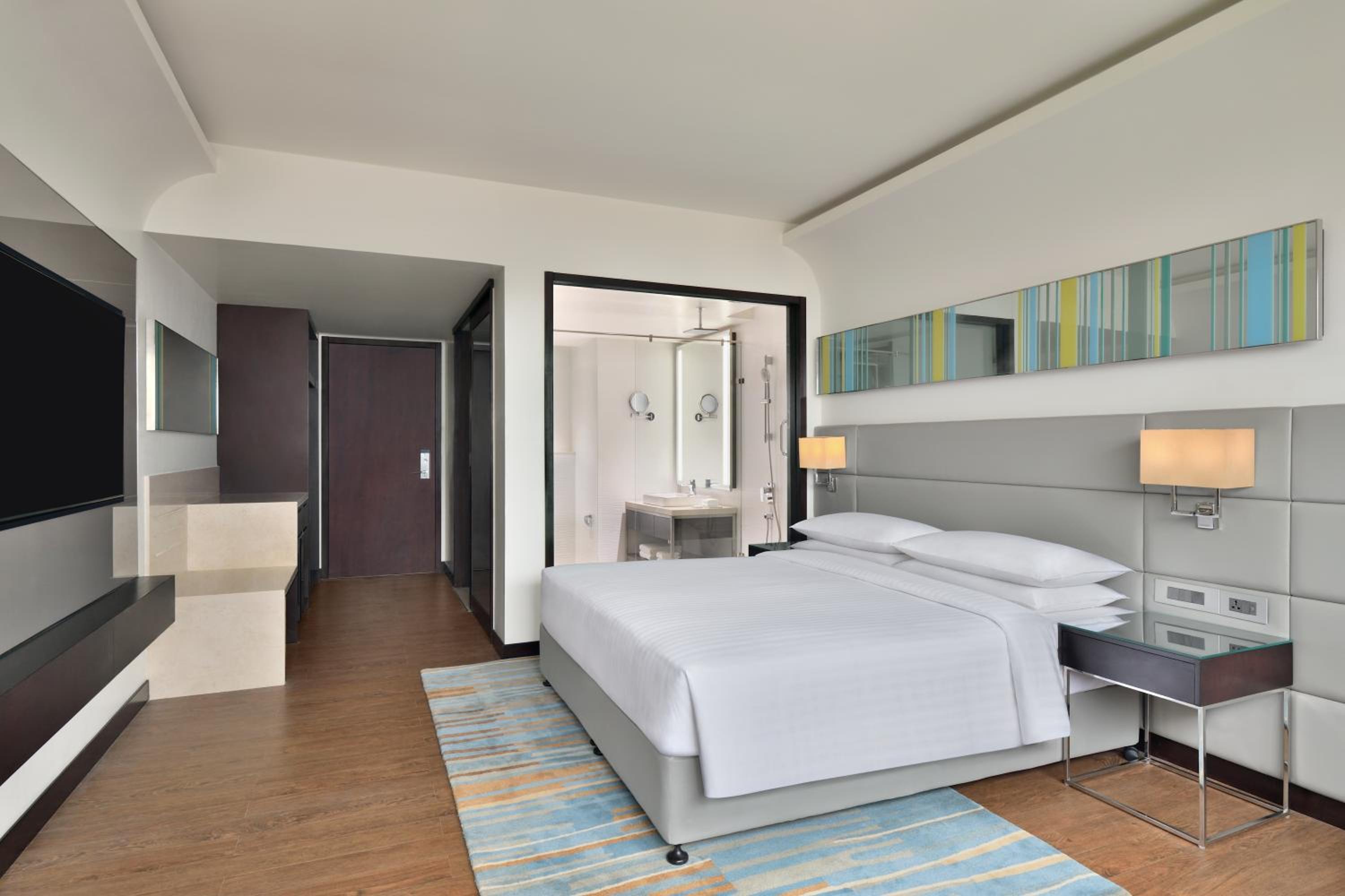 Executive Club Twin Room - Executive Lounge Access, City View