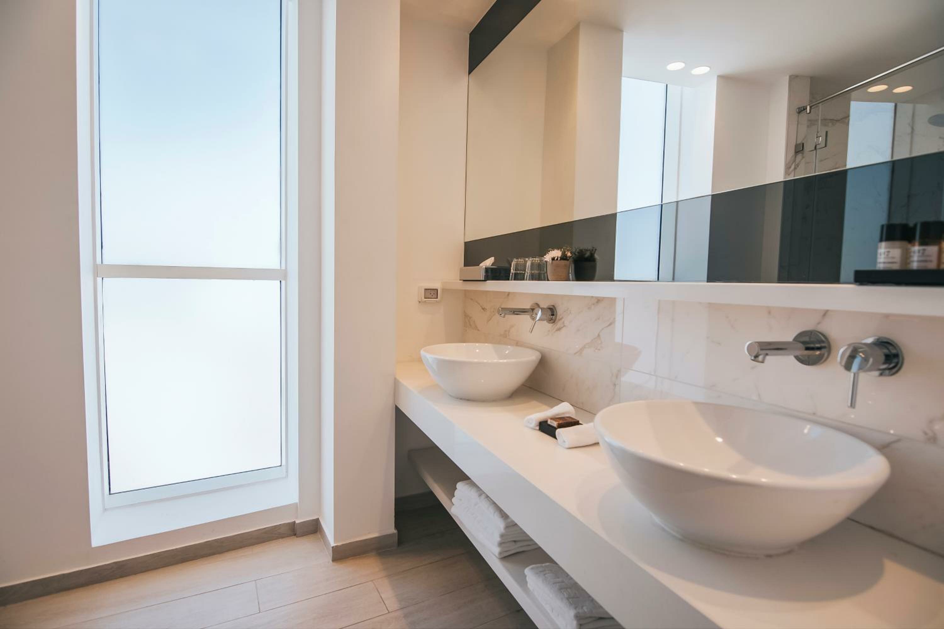 Suite with City View