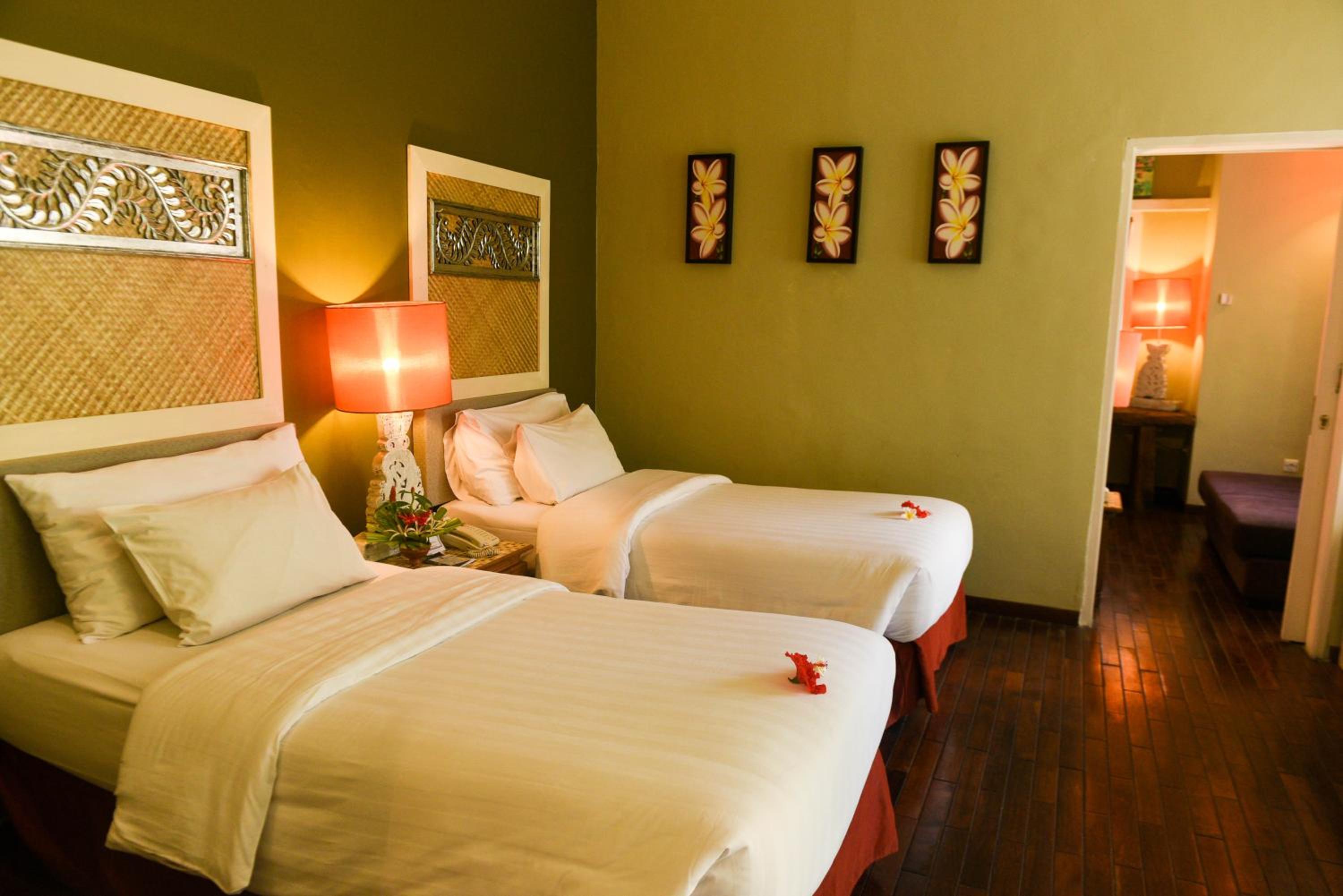 Family Room With Garden View