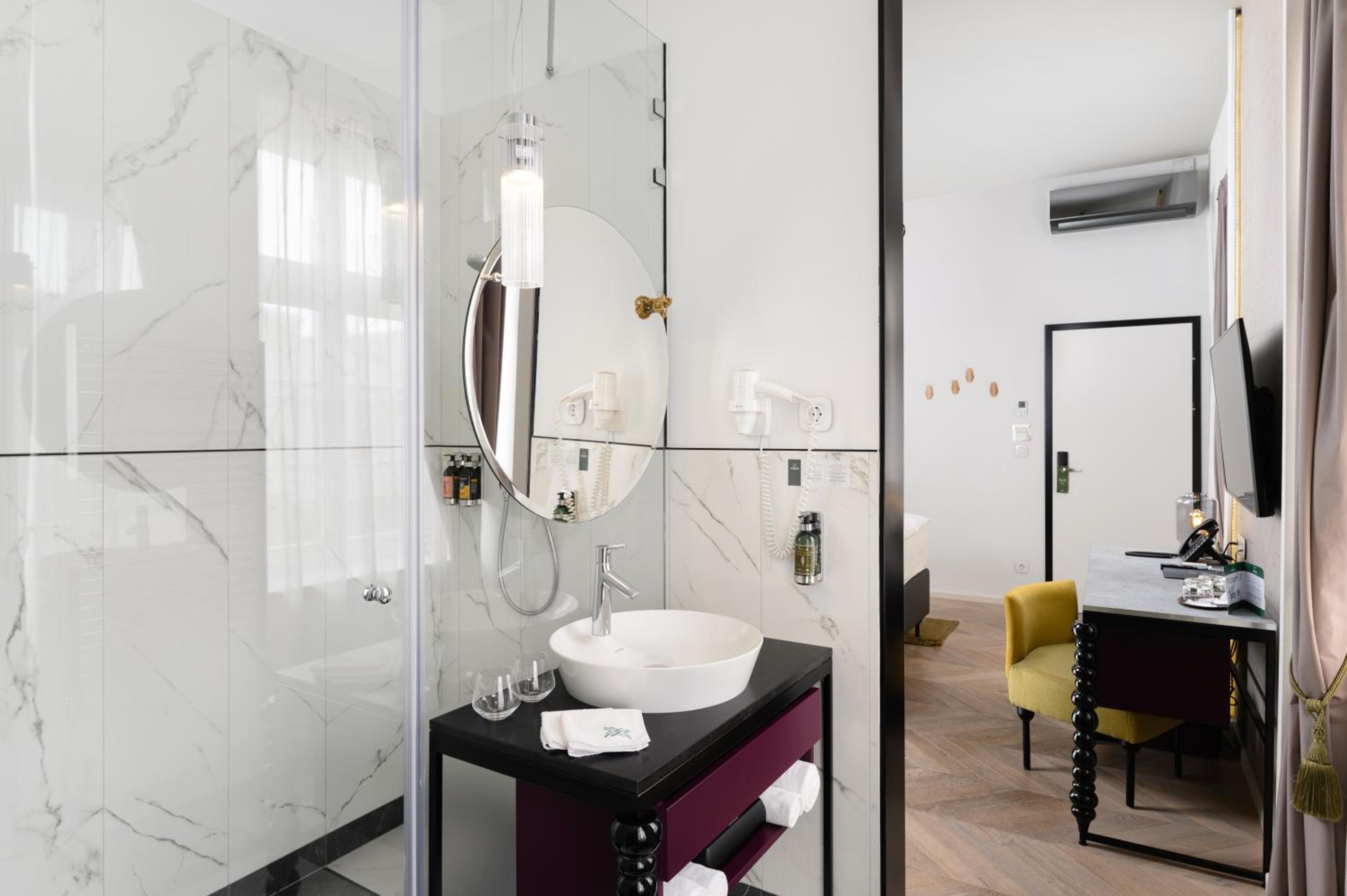 Petite Maison Deluxe Double Room