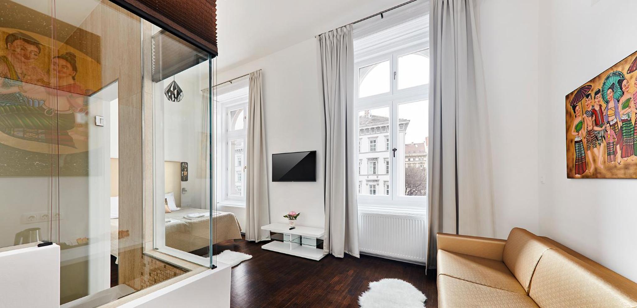 Junior Suite with Basilica View