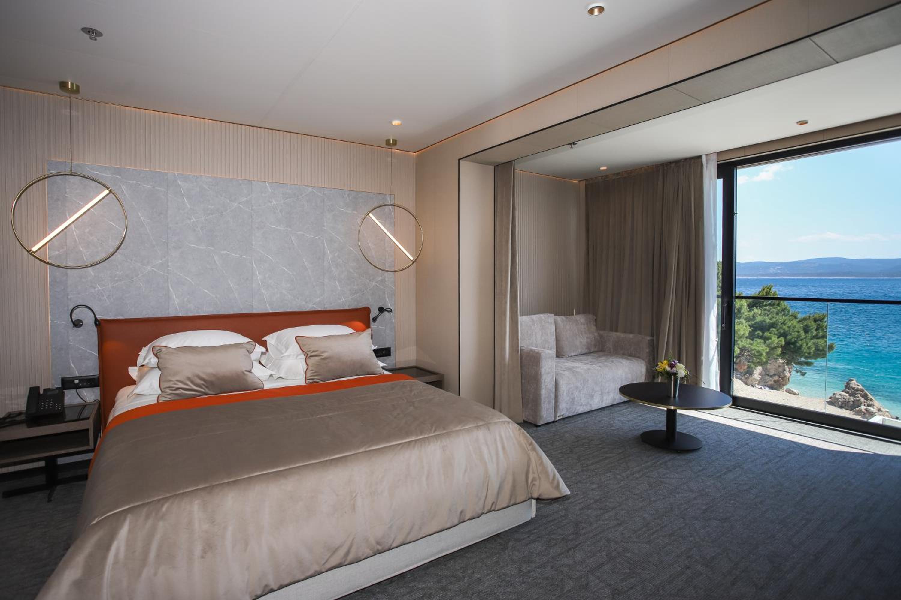 Studio with Sea View