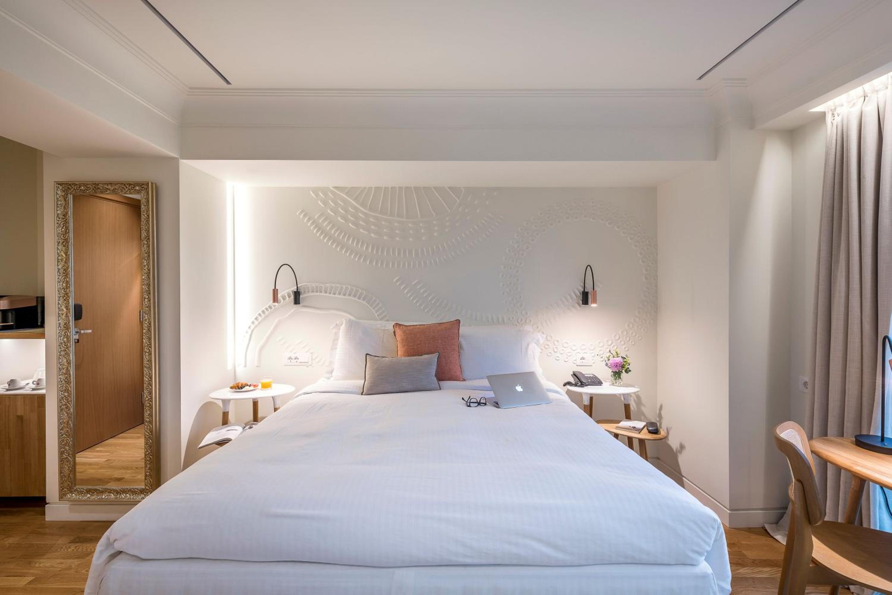 niche Acropolis View Room