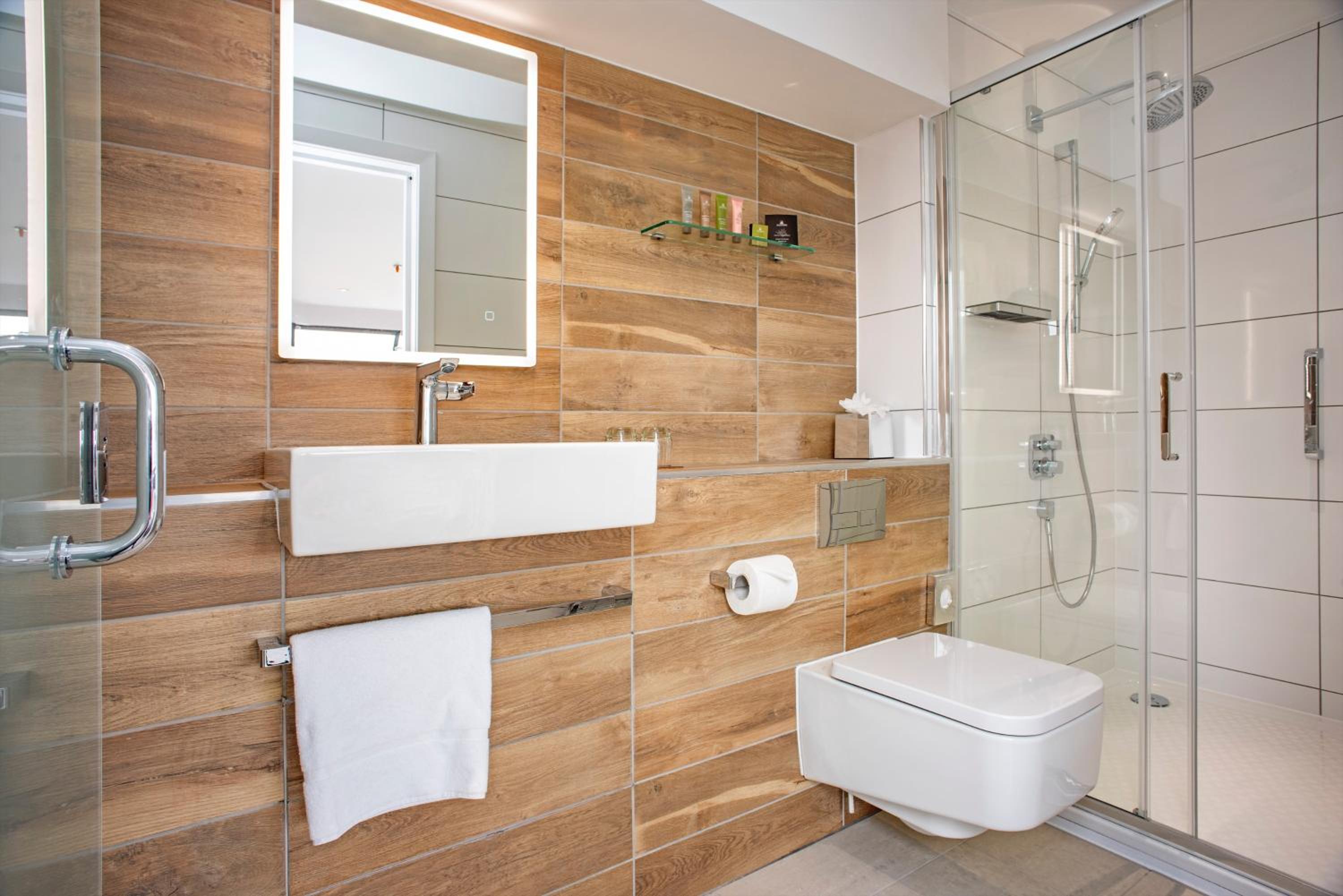 Skyline Junior Suite