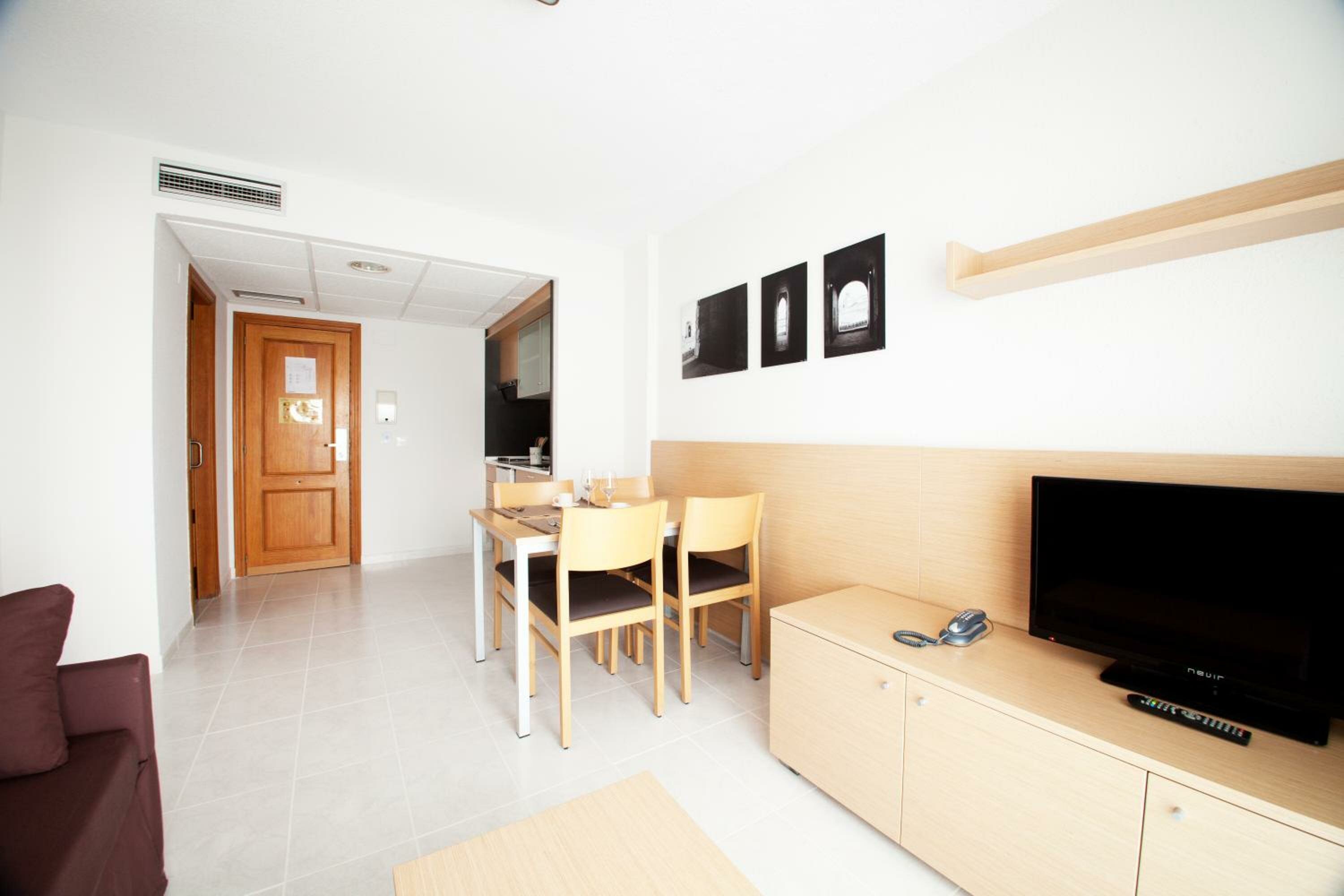 One-Bedroom Apartment (2 Adults + 1 Child)