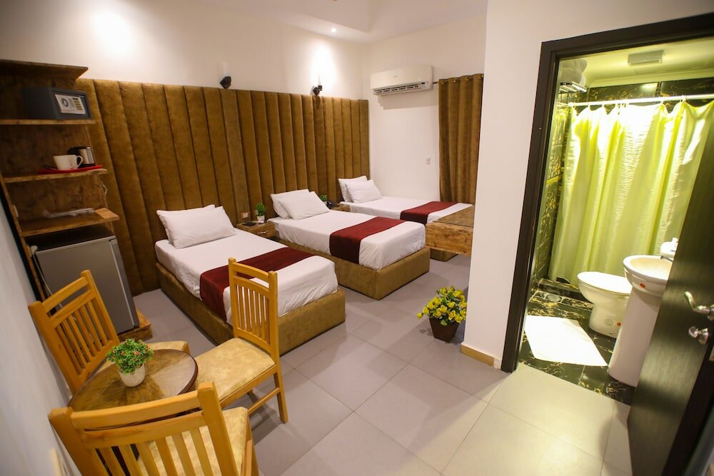 Superior Double Room, 2 Twin Beds, Ensuite, City View