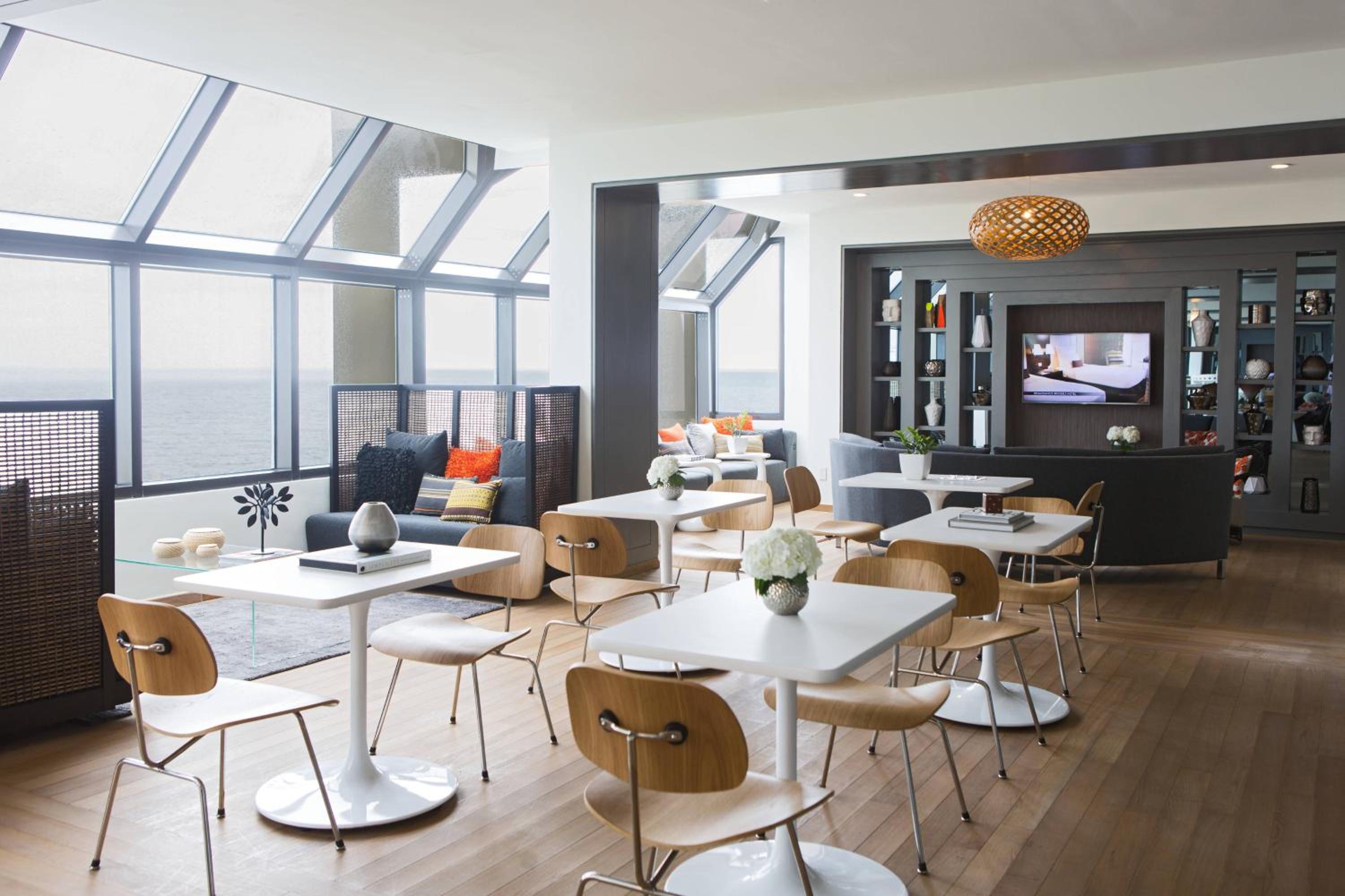 Club Level, Club lounge access, Guest room, 2 Double