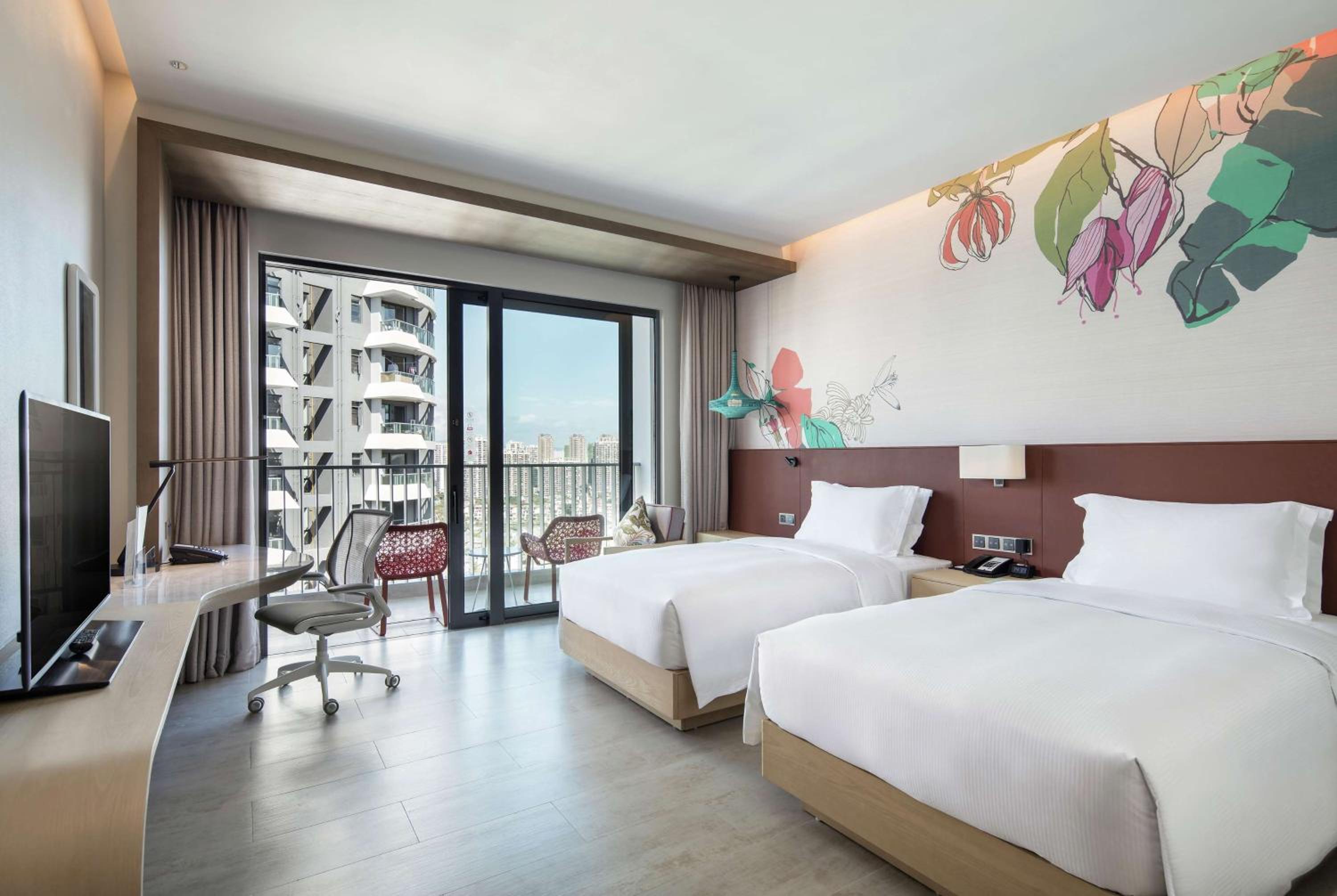 Twin Guest Room with Balcony