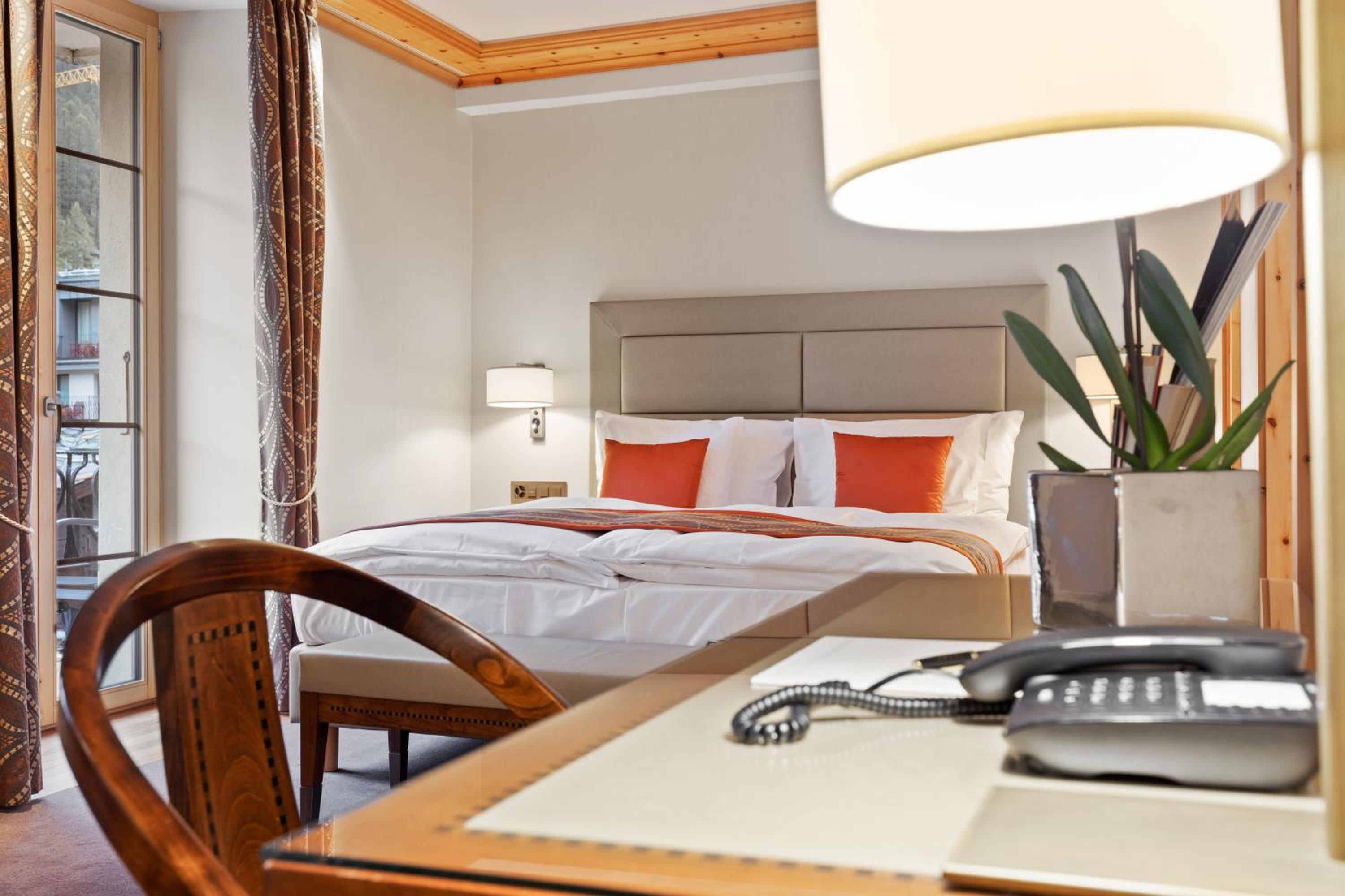 Double Room Deluxe with Matterhorn View