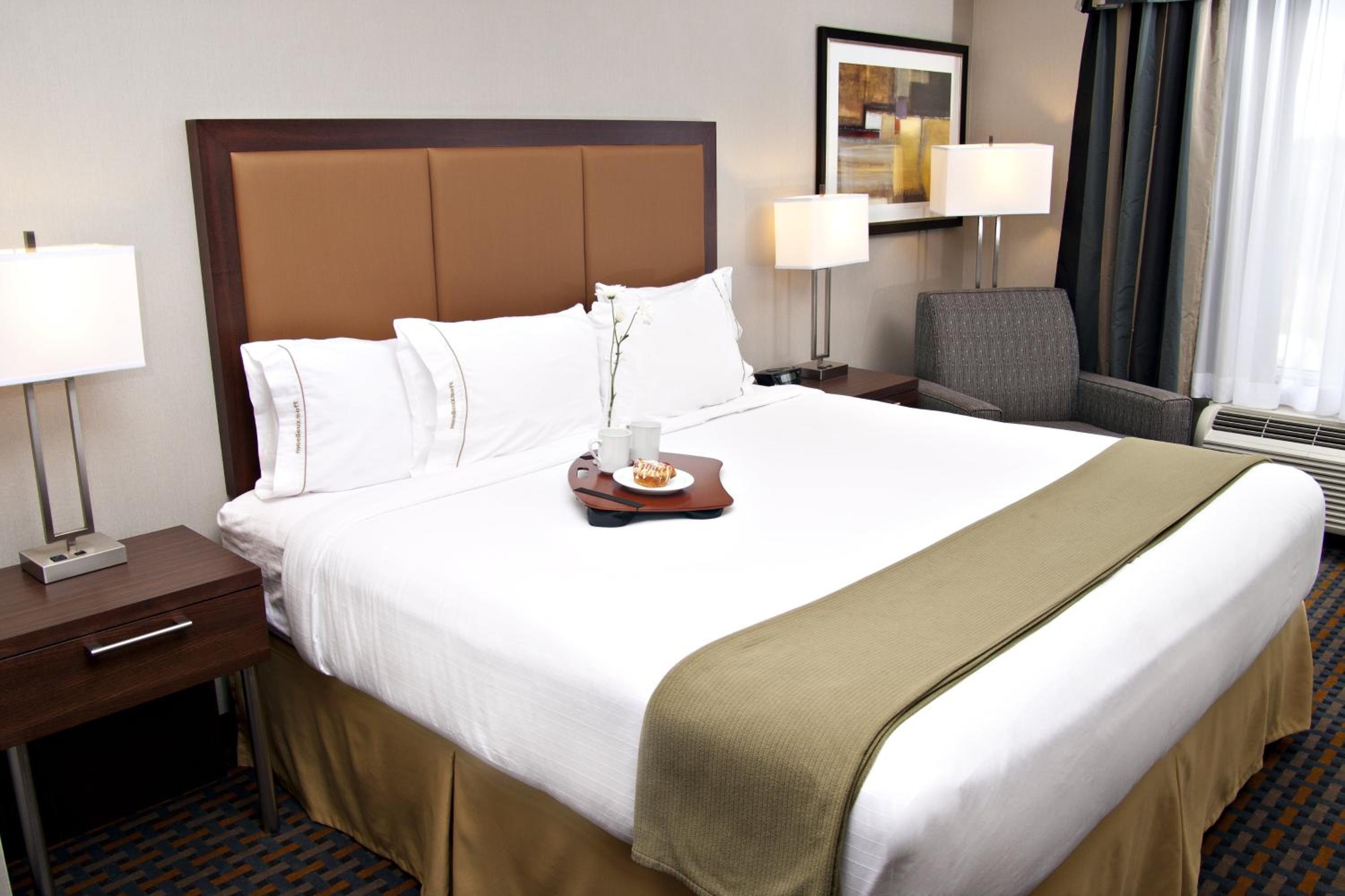 King Suite with Sofa Bed