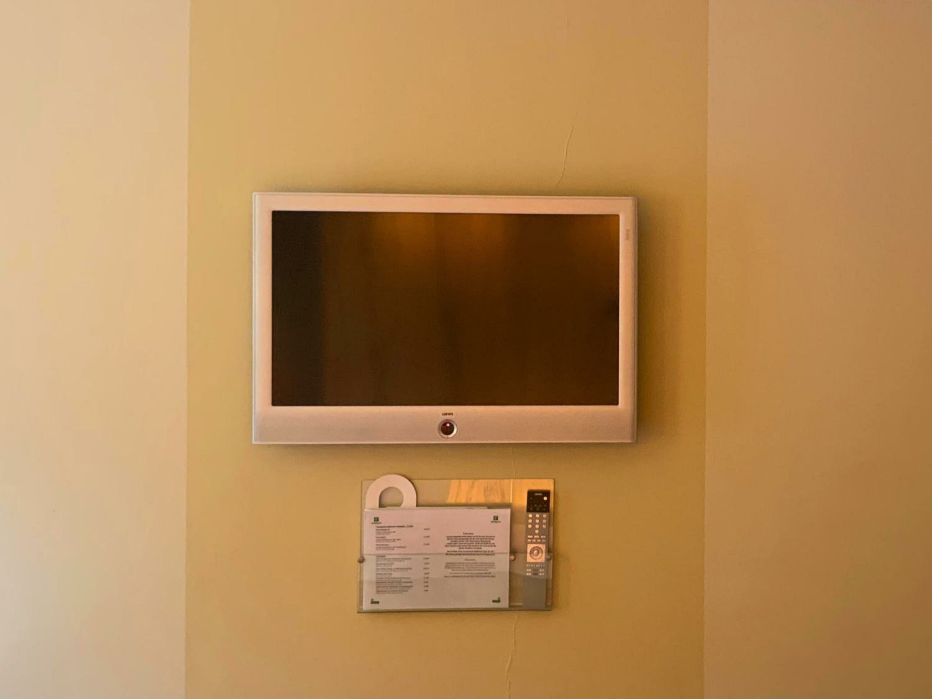 King Room with Mountain View - Non-Smoking