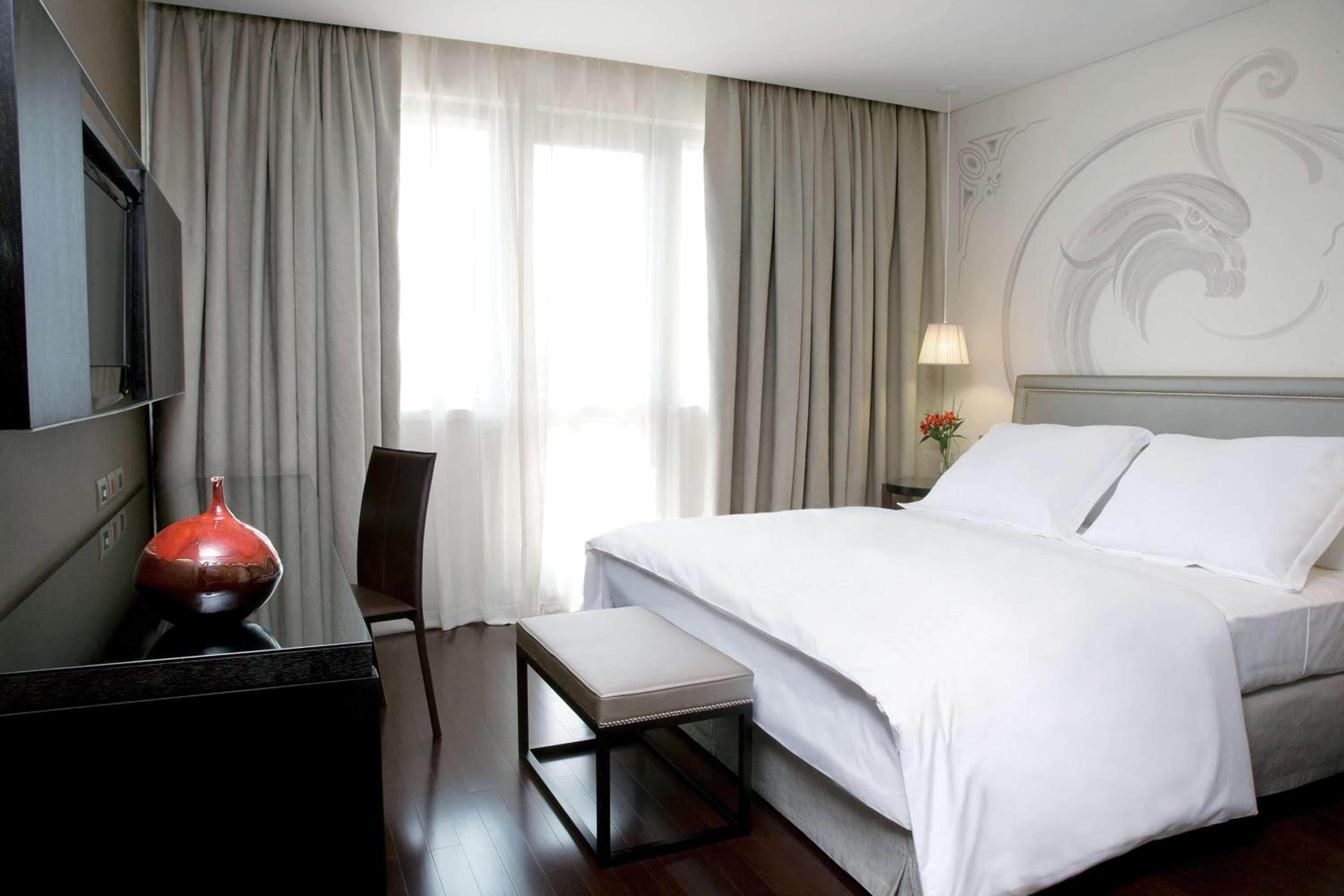 Standard Double Or Twin Room Free Parking Promo