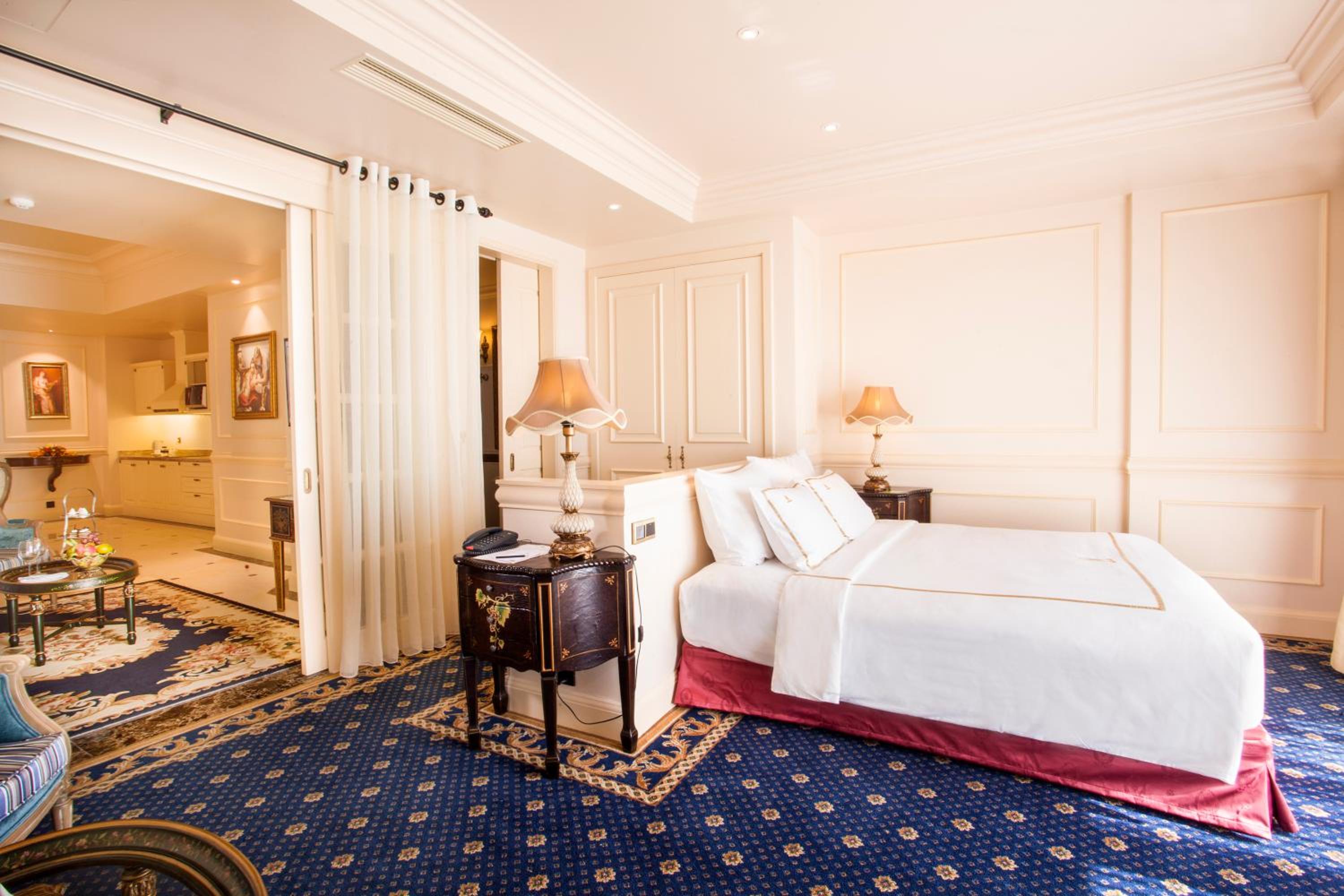 Grand Residence King
