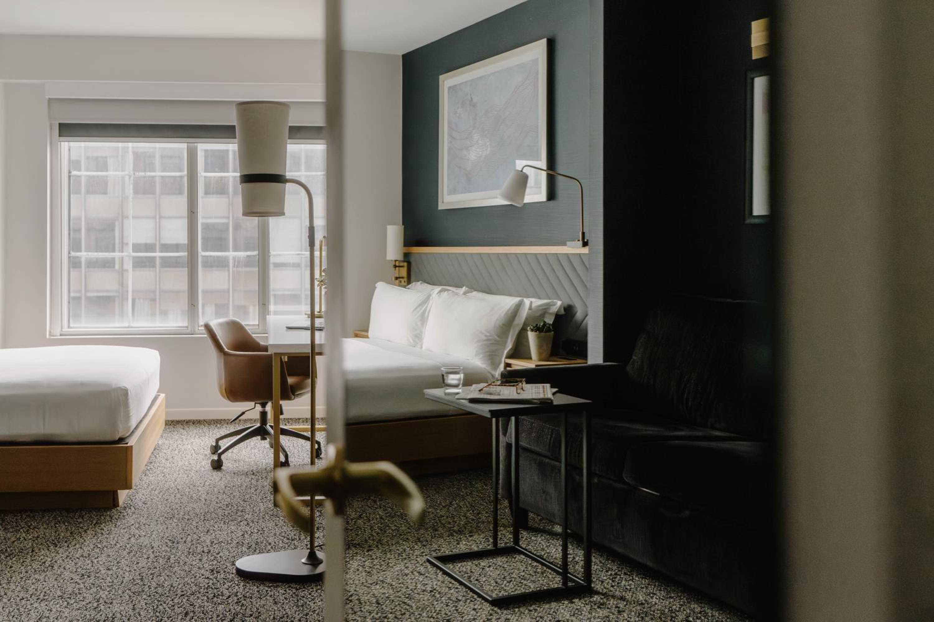 Superior Queen Room