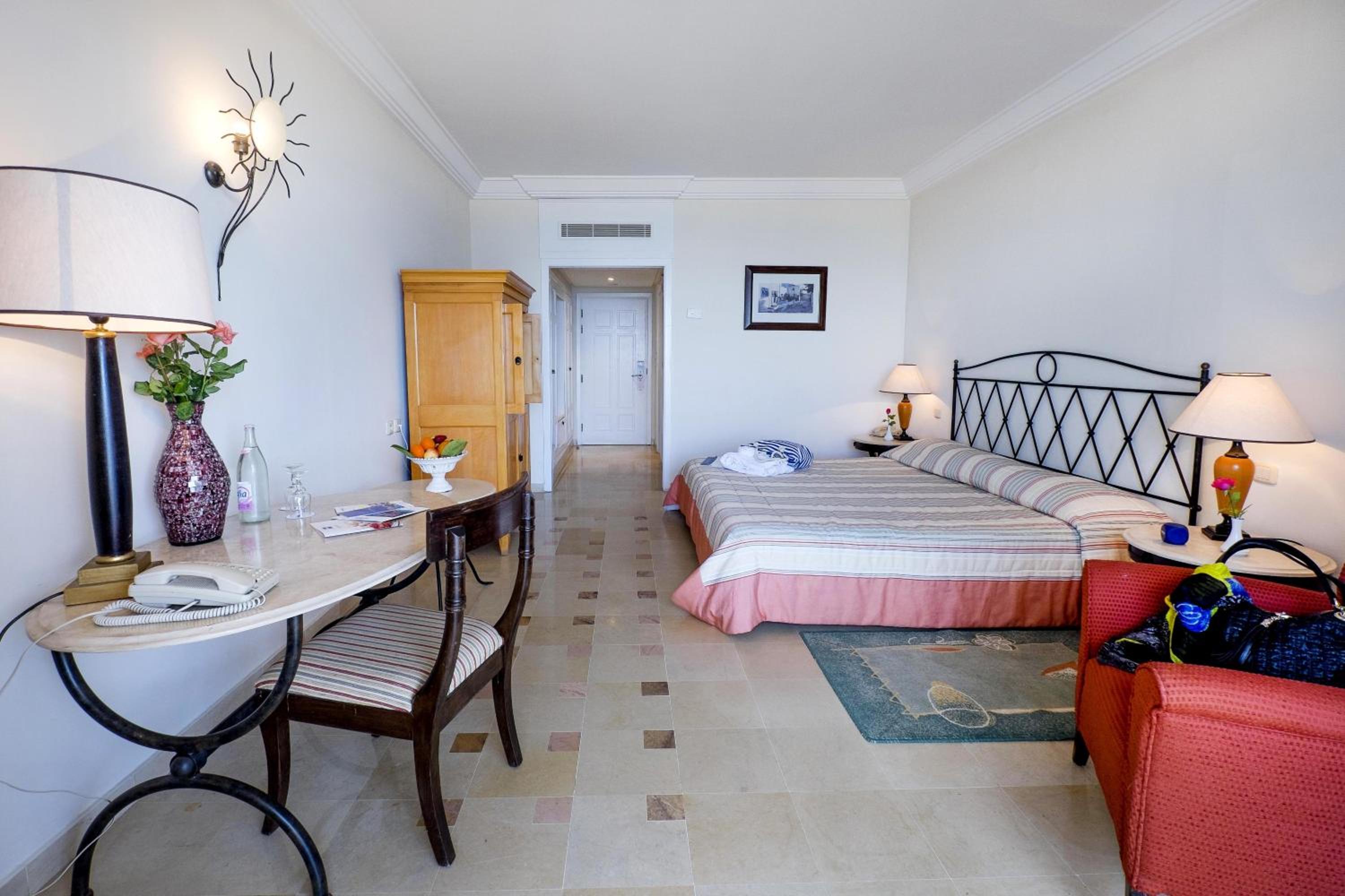 Single Room with Garden View