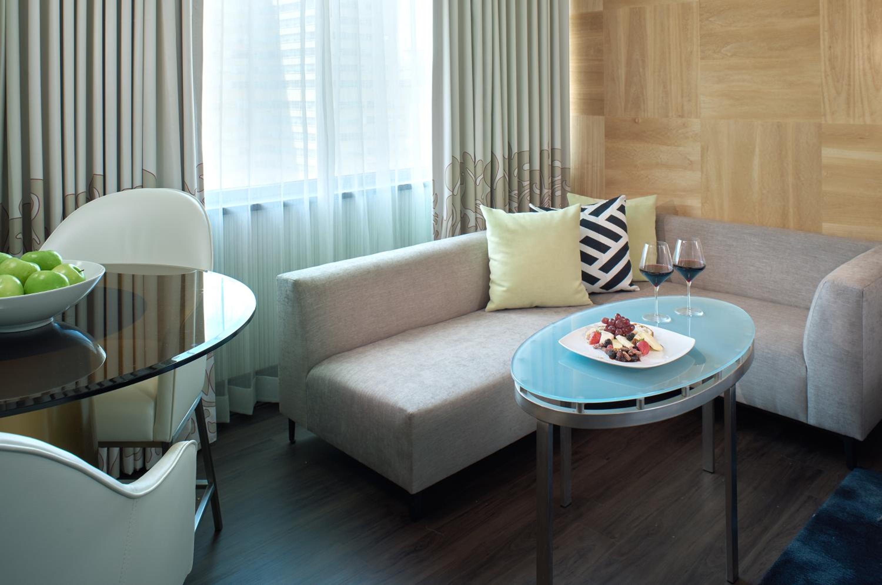 Magnifique Corner King Room