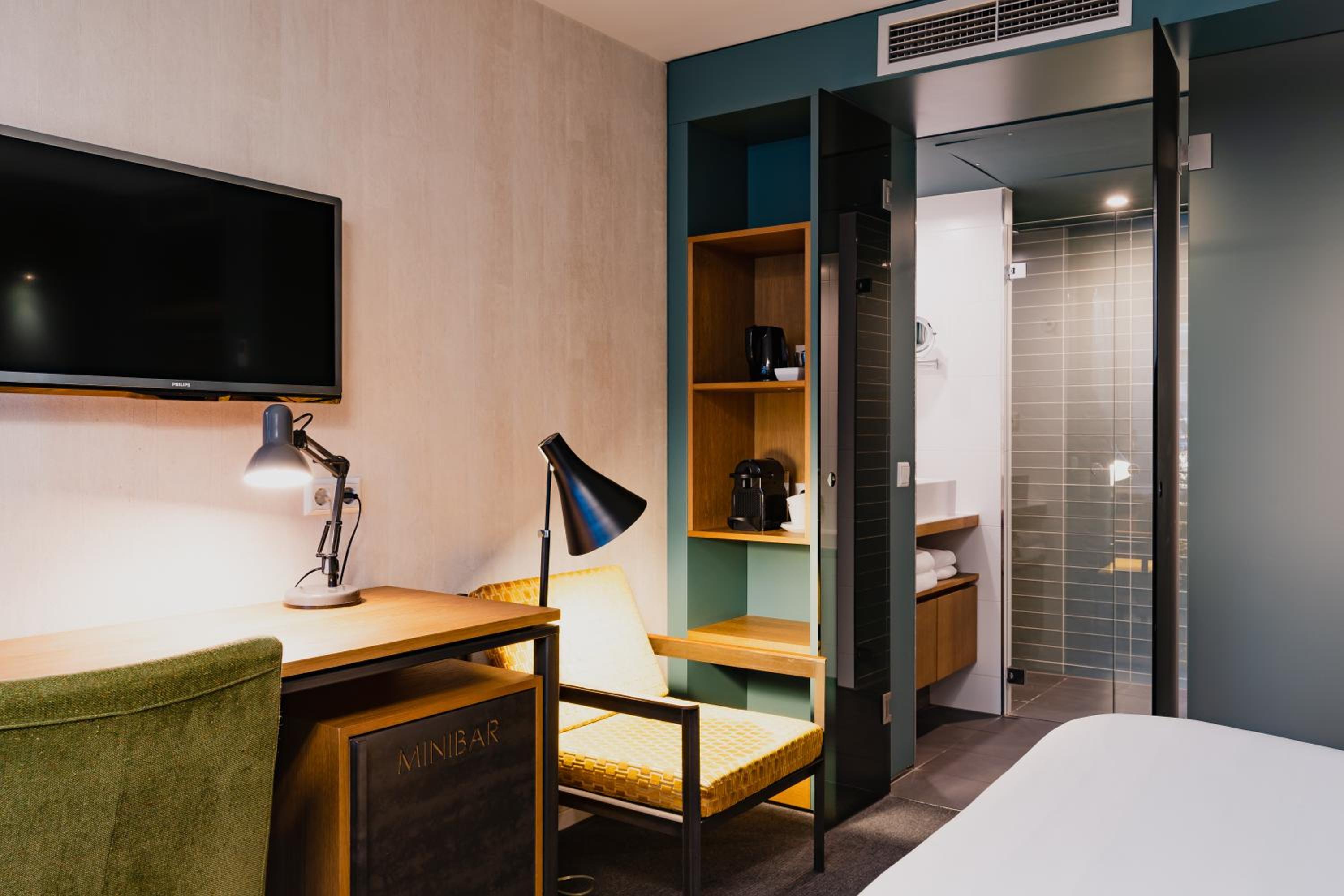 Indoor Double or Twin Room (Atrium view)