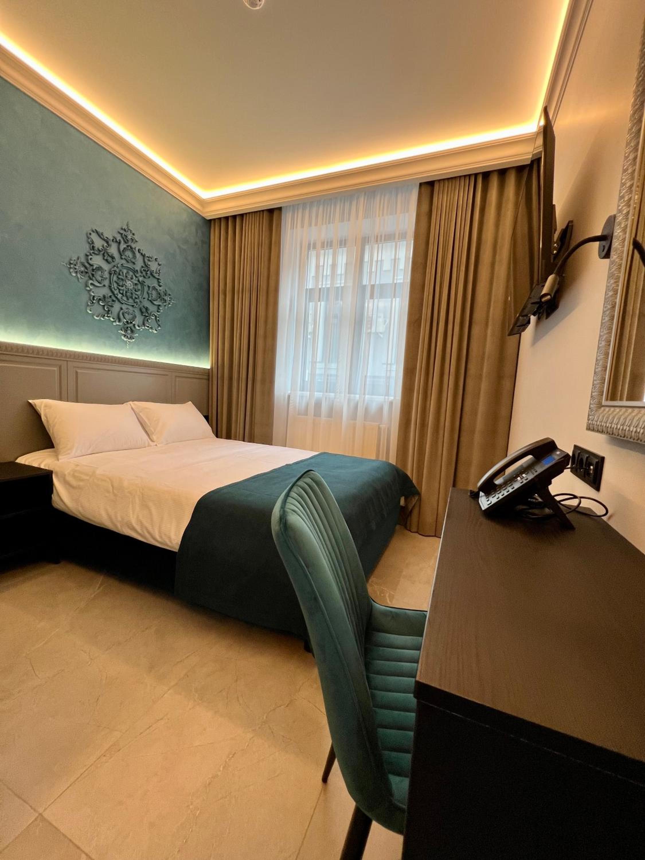 Single Room