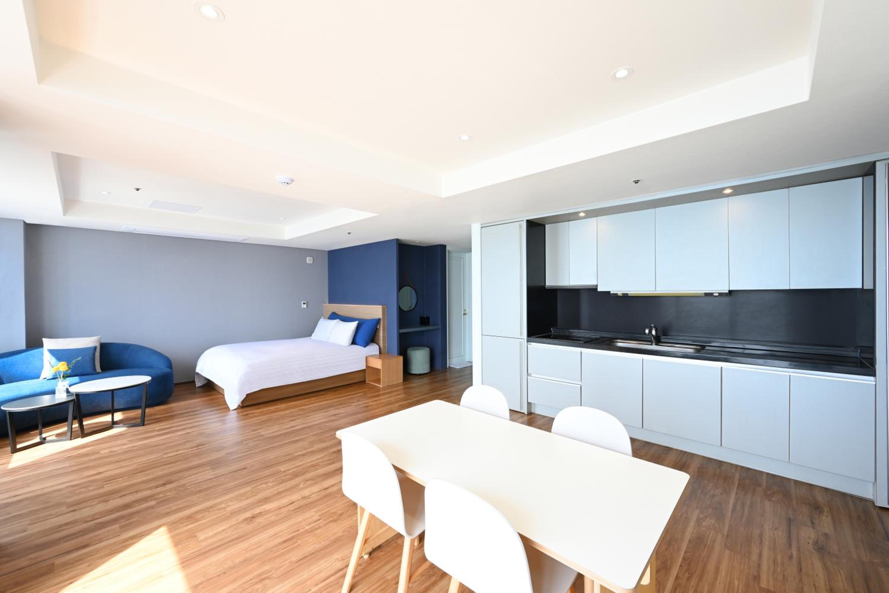 Executive Corner Suite Ocean View