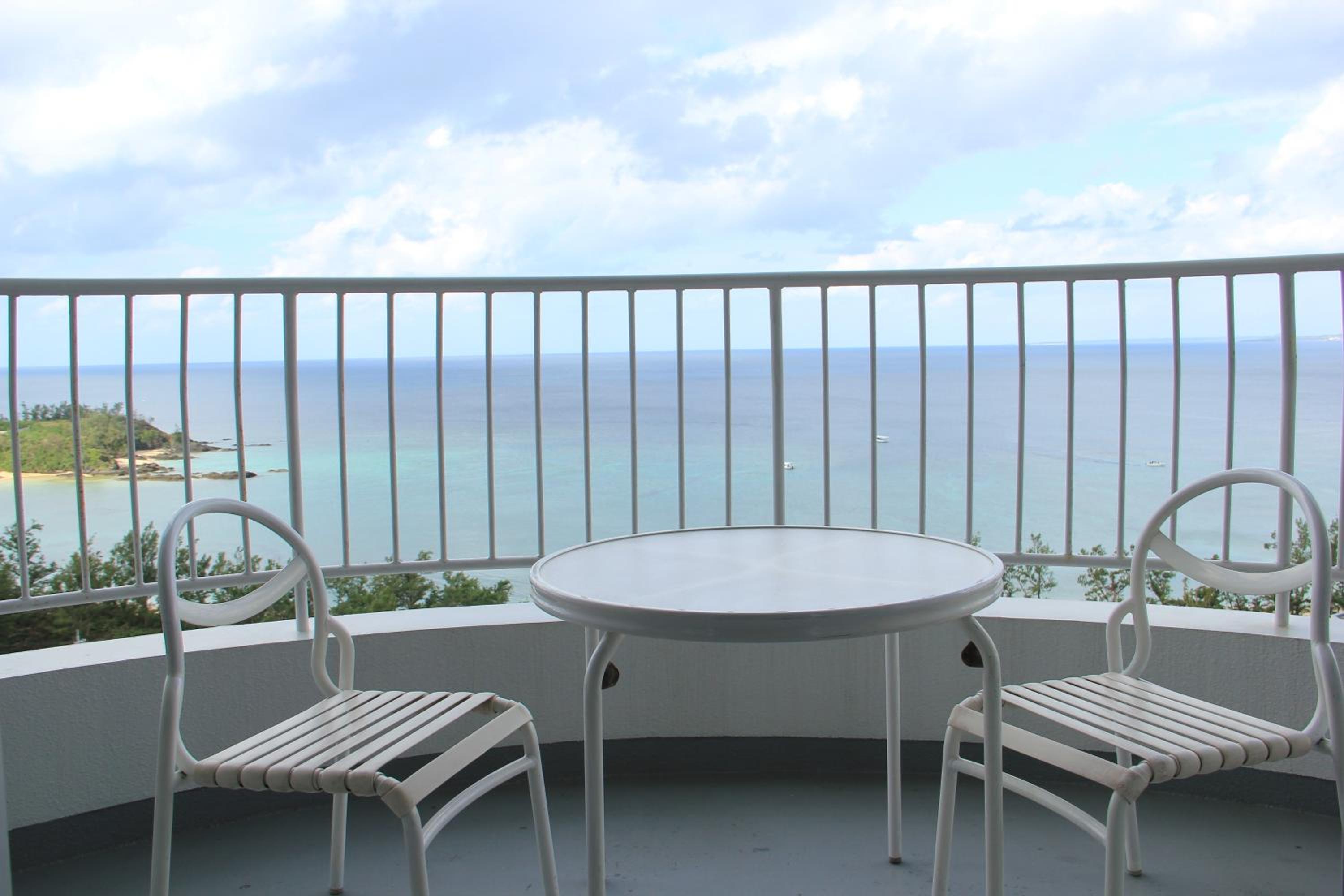 Deluxe Triple Room With Sea View