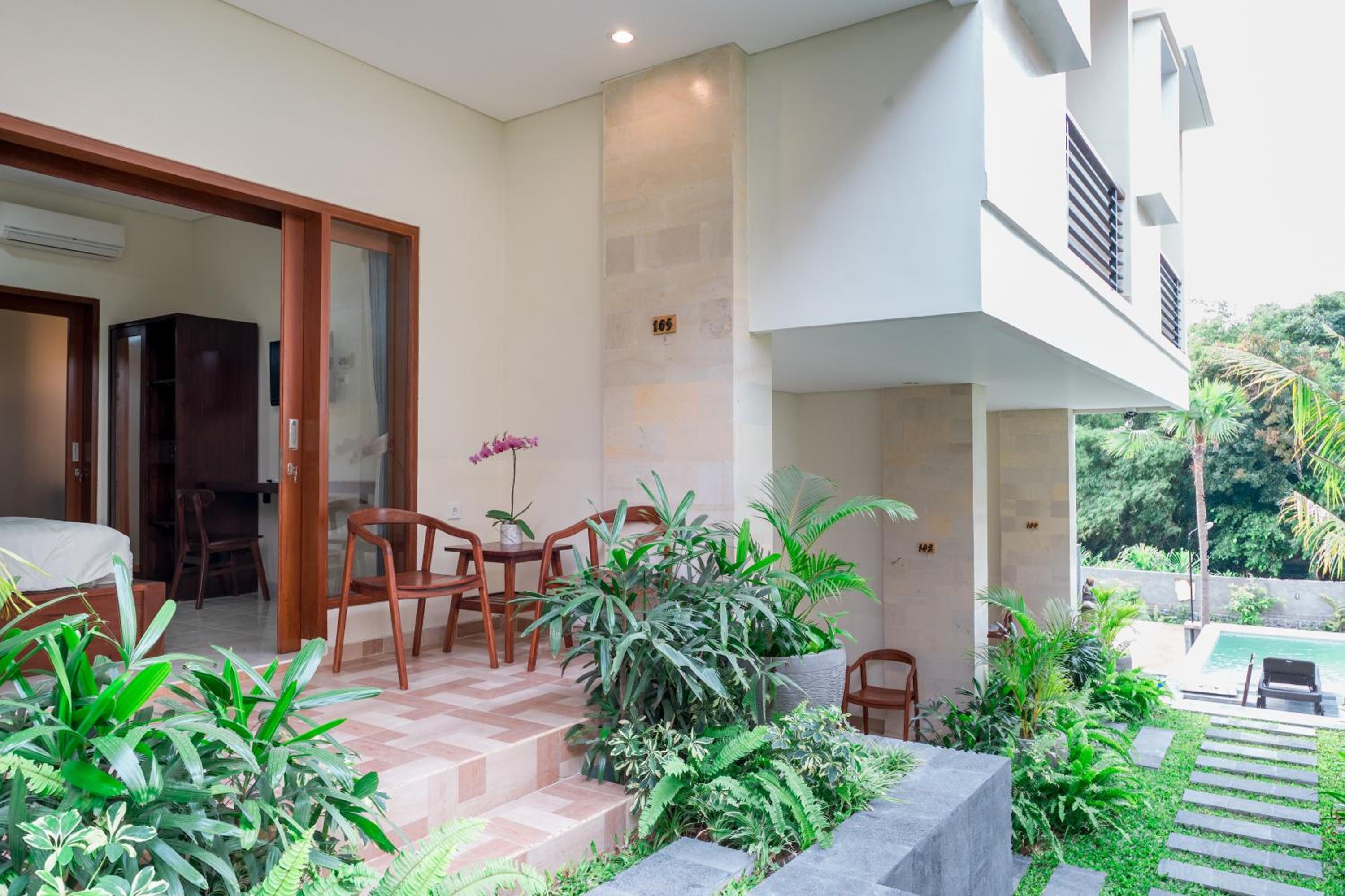 Double Room with Private Bathroom