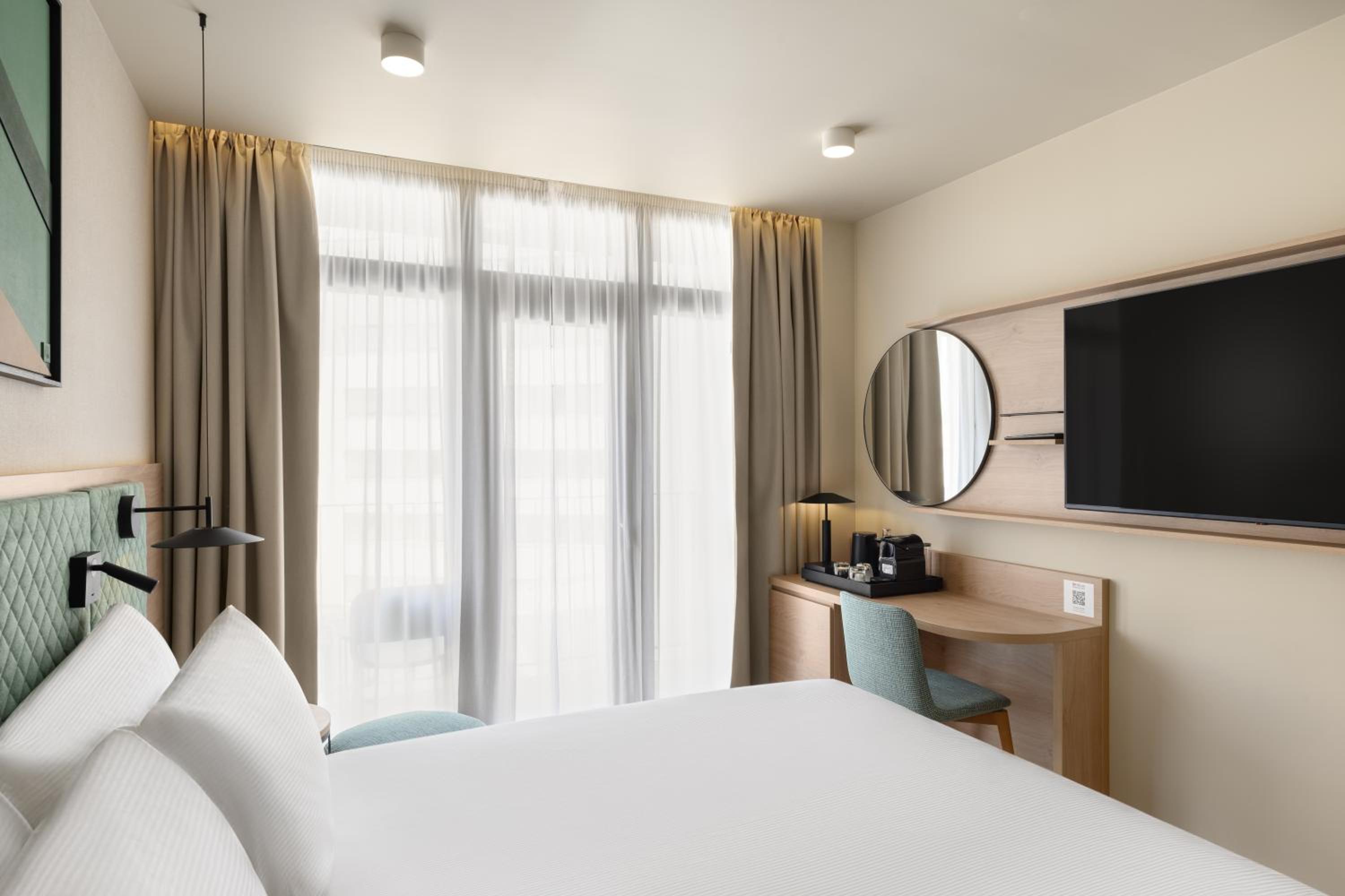 Deluxe King Room with Sofa Bed