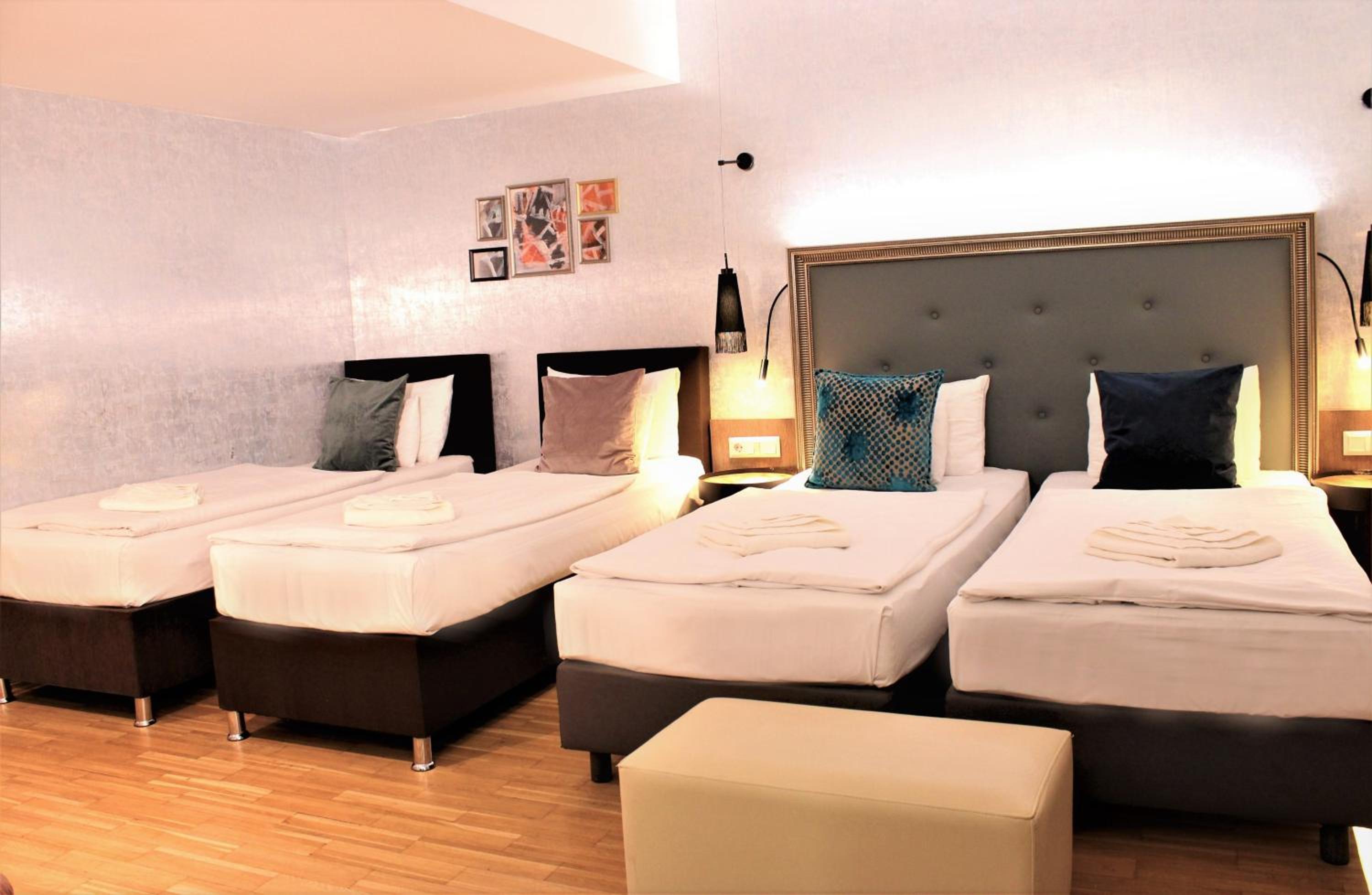 Deluxe Quadruple Room