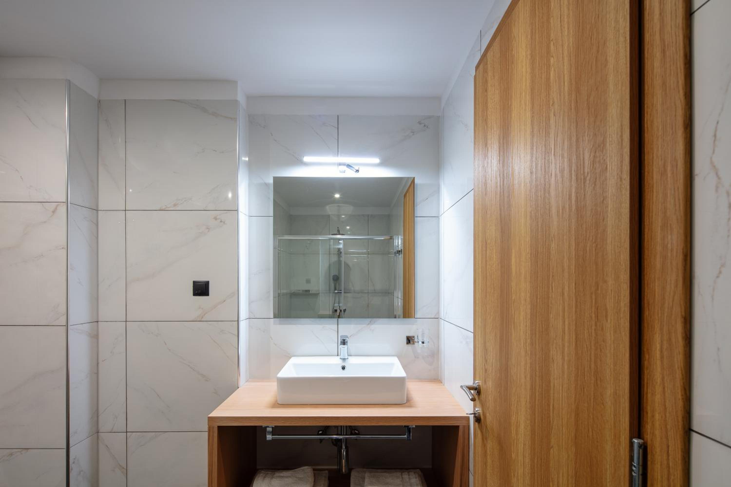 Junior Suite with City View