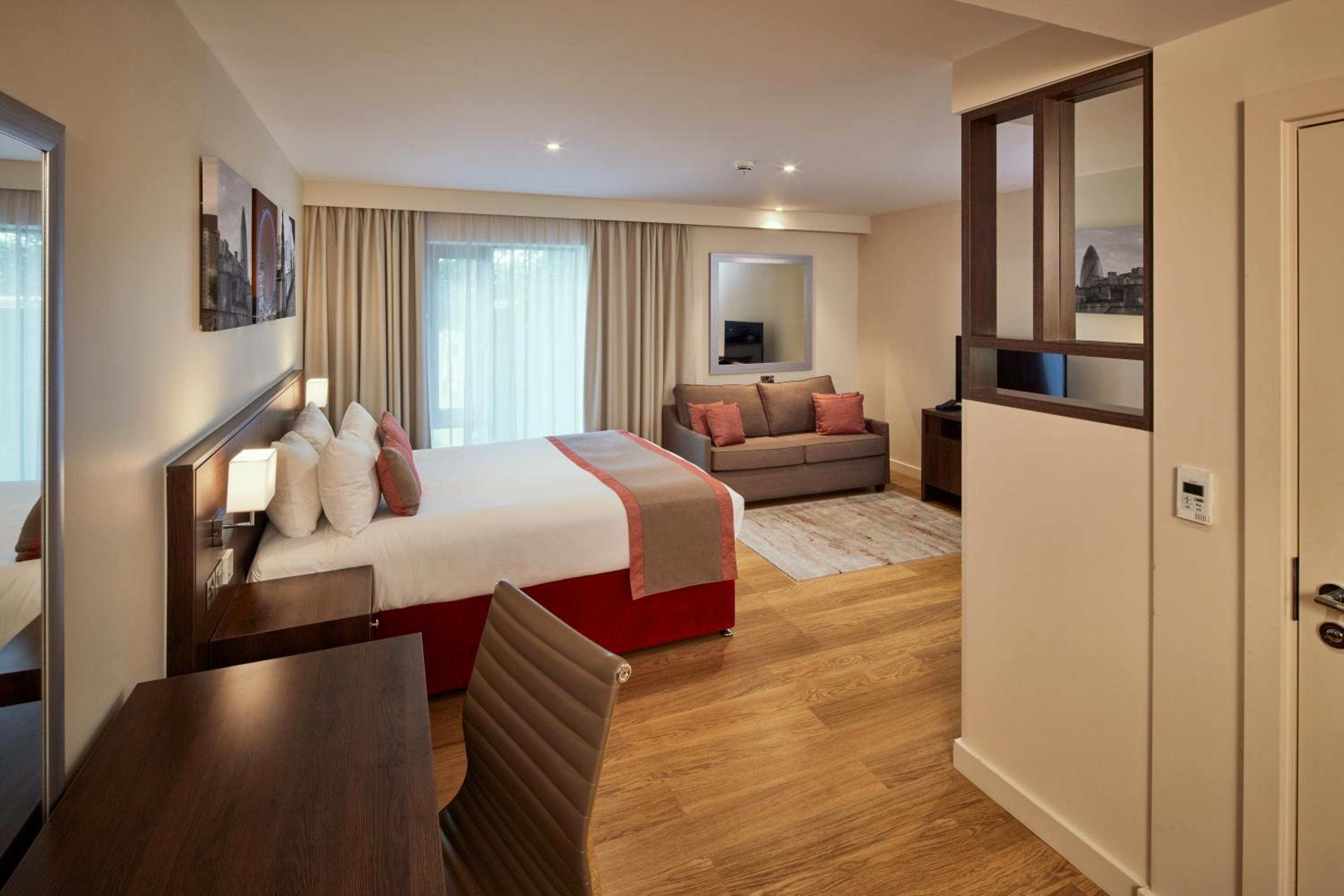 Deluxe Studio with Sofa Bed, Accessible