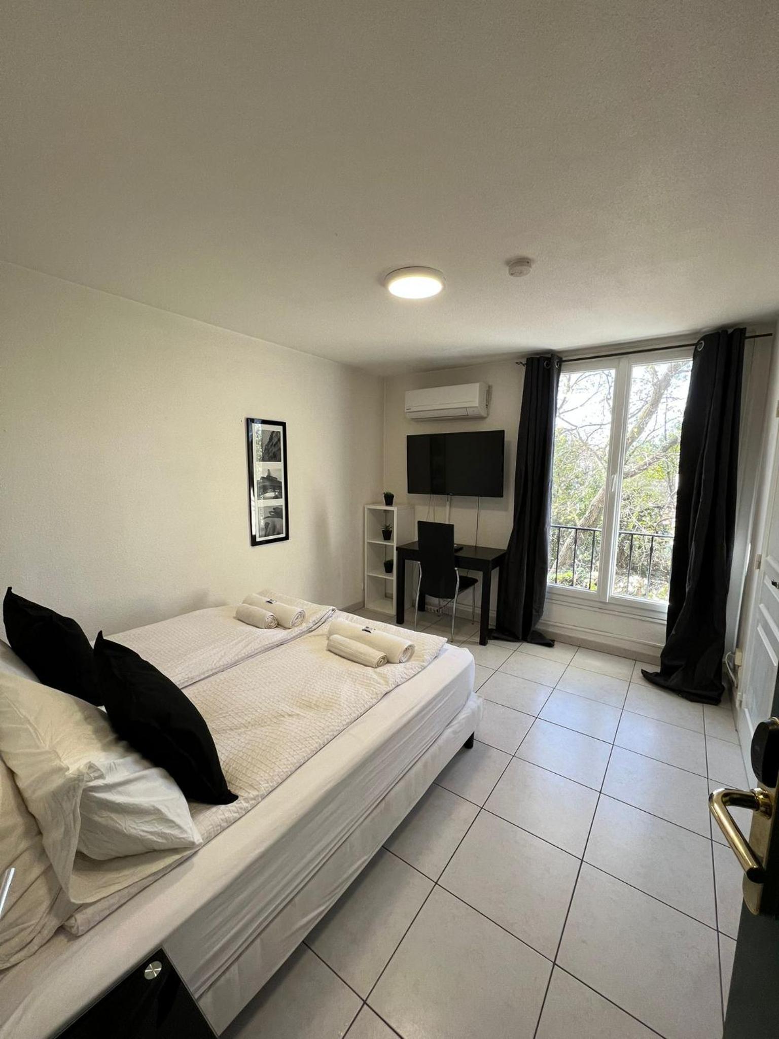 Apartment with Balcony