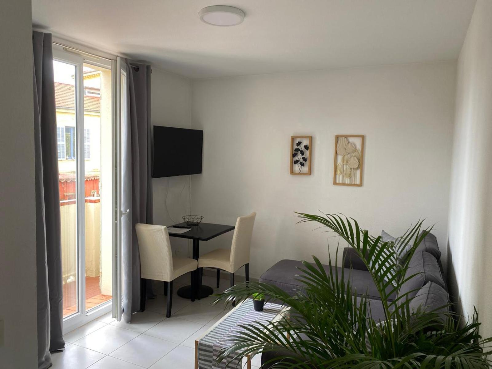 Apartment with Balcony