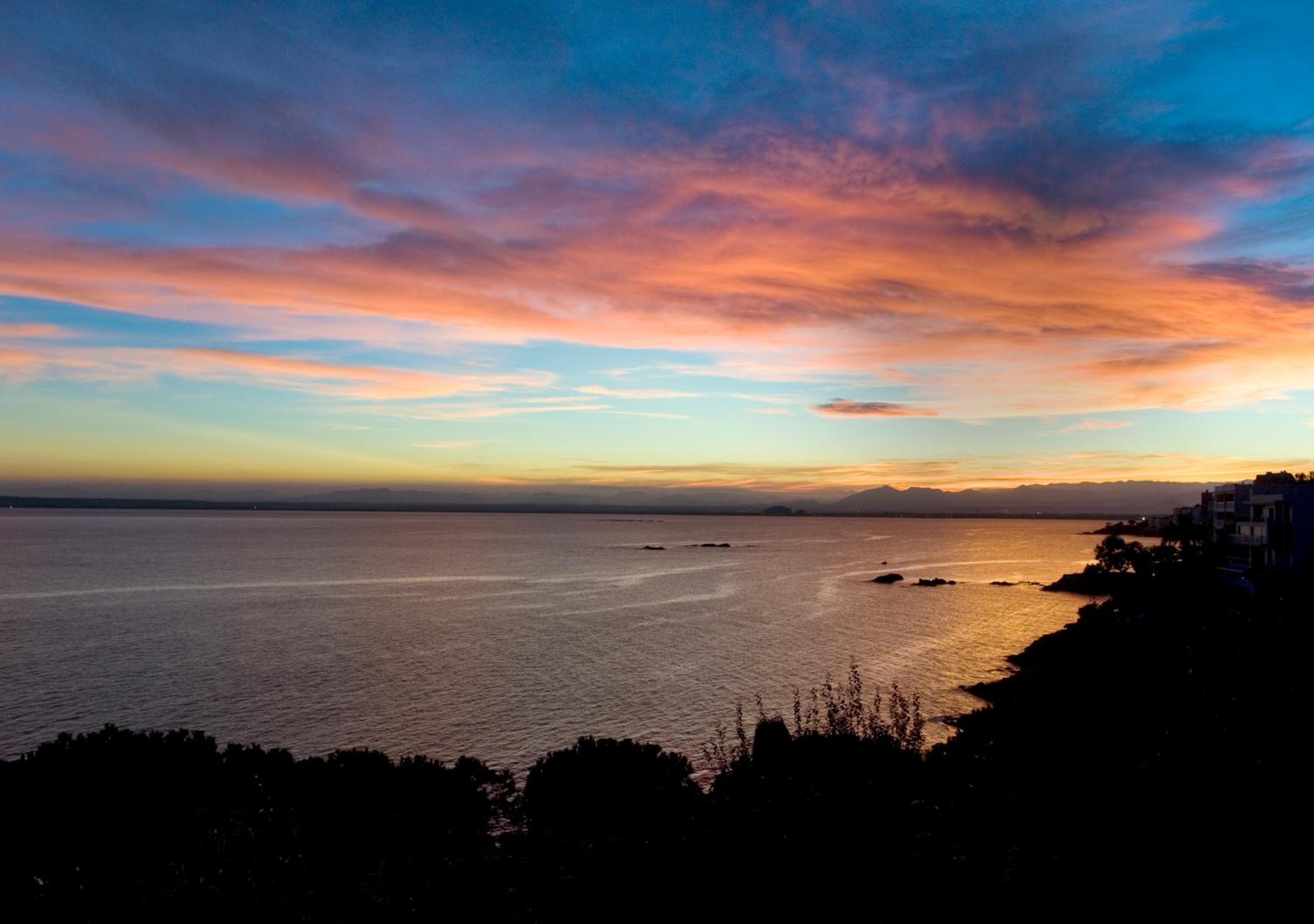 Double Room with Sea View and Extra Bed