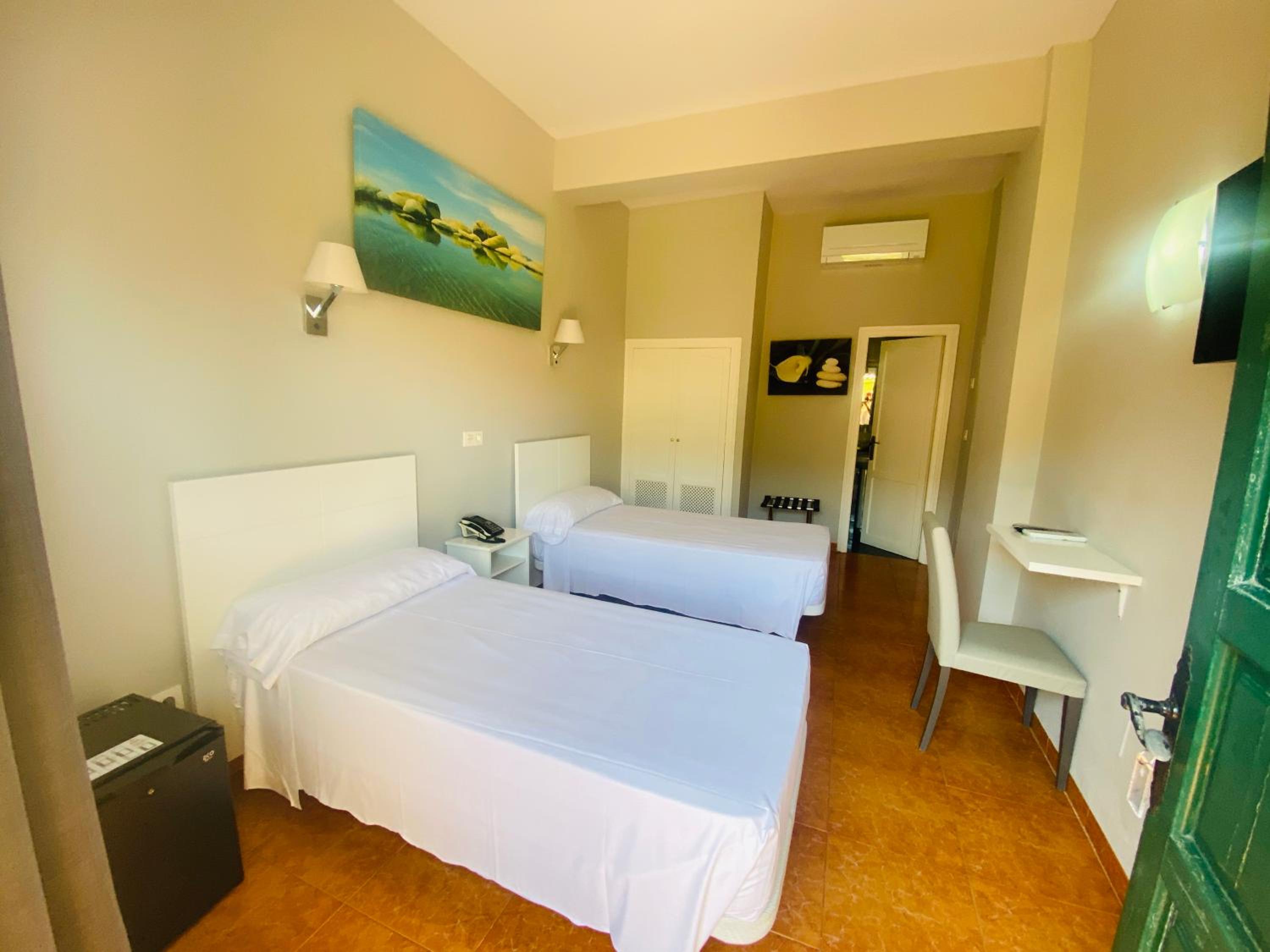 Twin Room- Ground floor with Terrace 