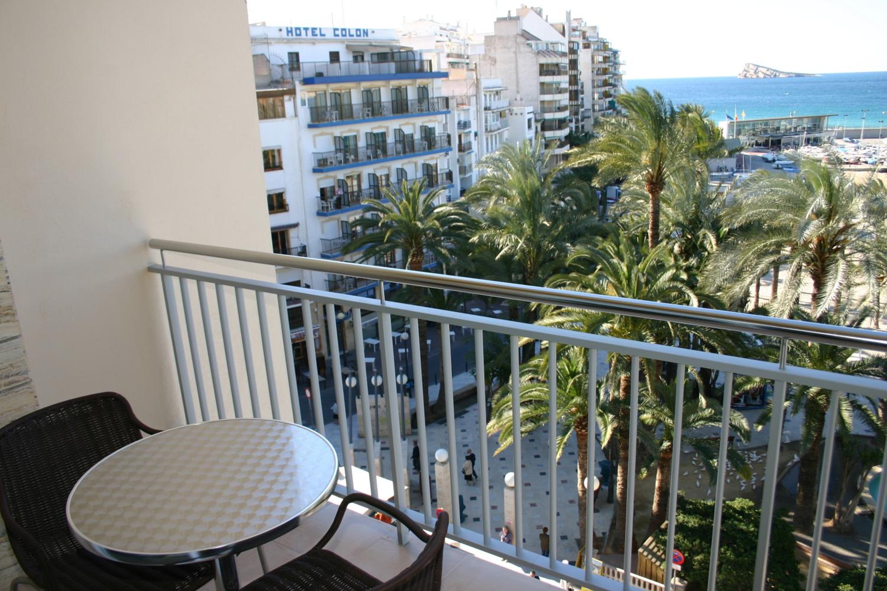 Double or Twin Room with Sea View