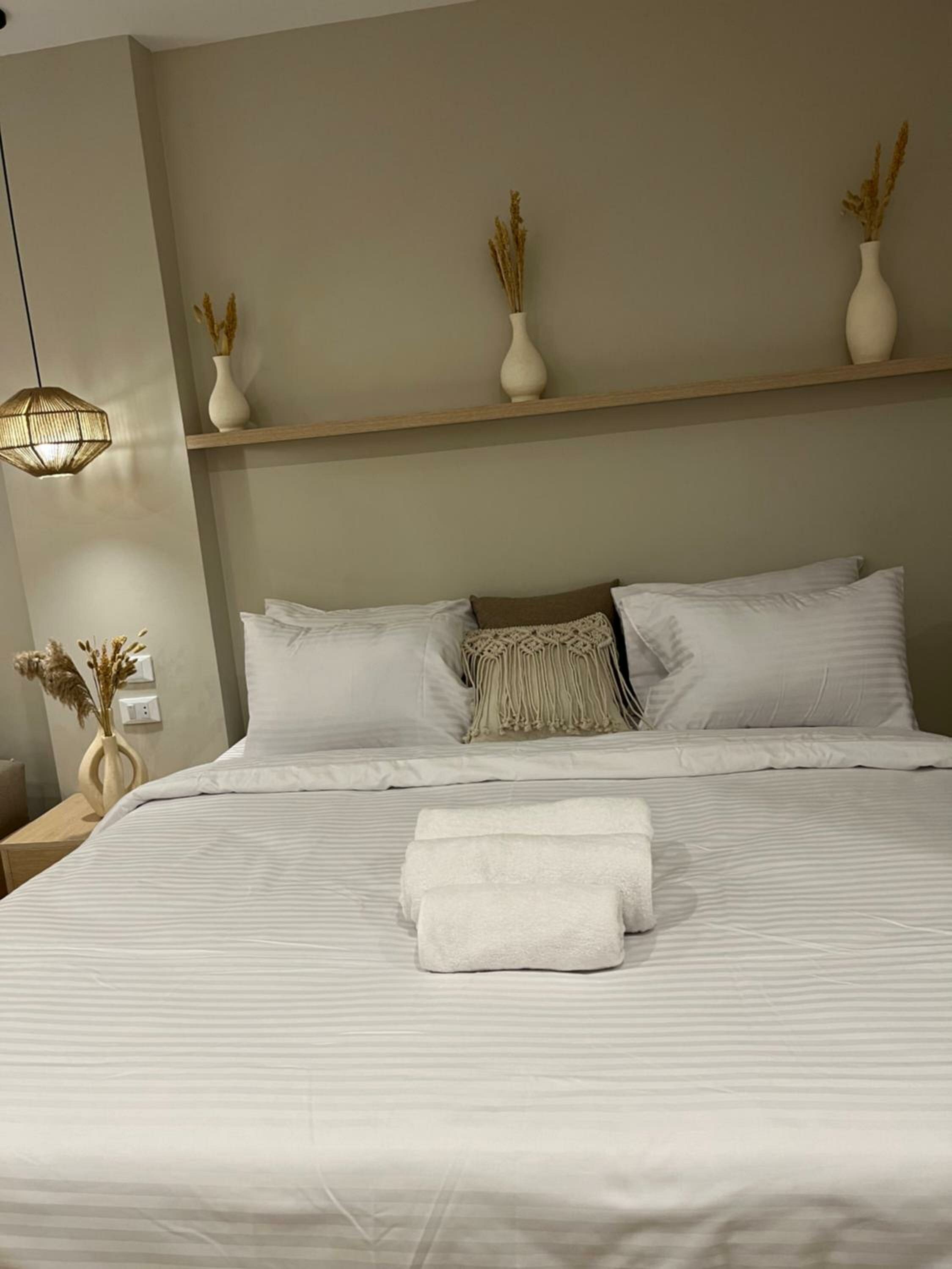 Luxury Studio Suite panoramic Front Pyramids & Sphinx view With Terrace