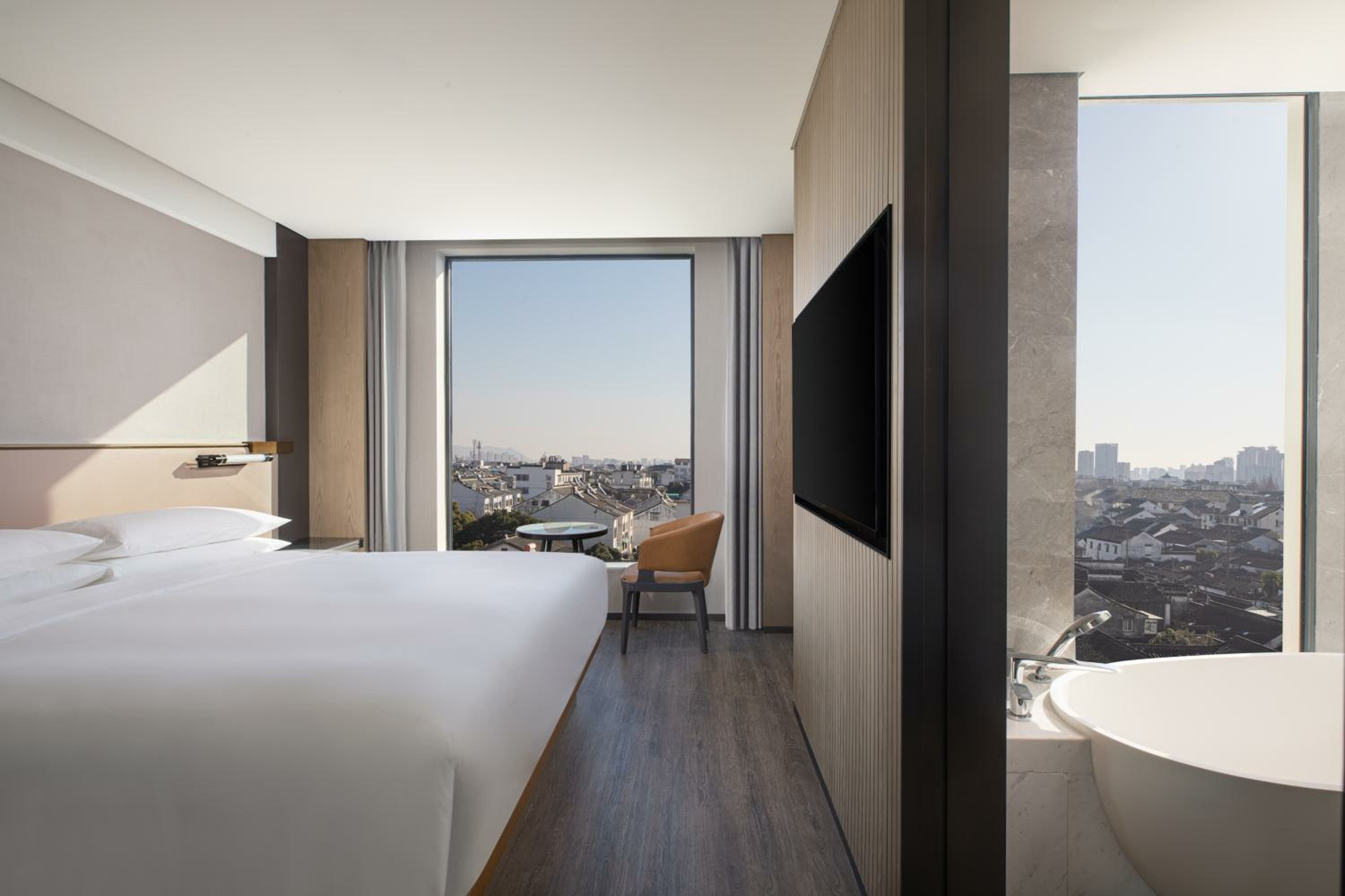 King Suite with City View