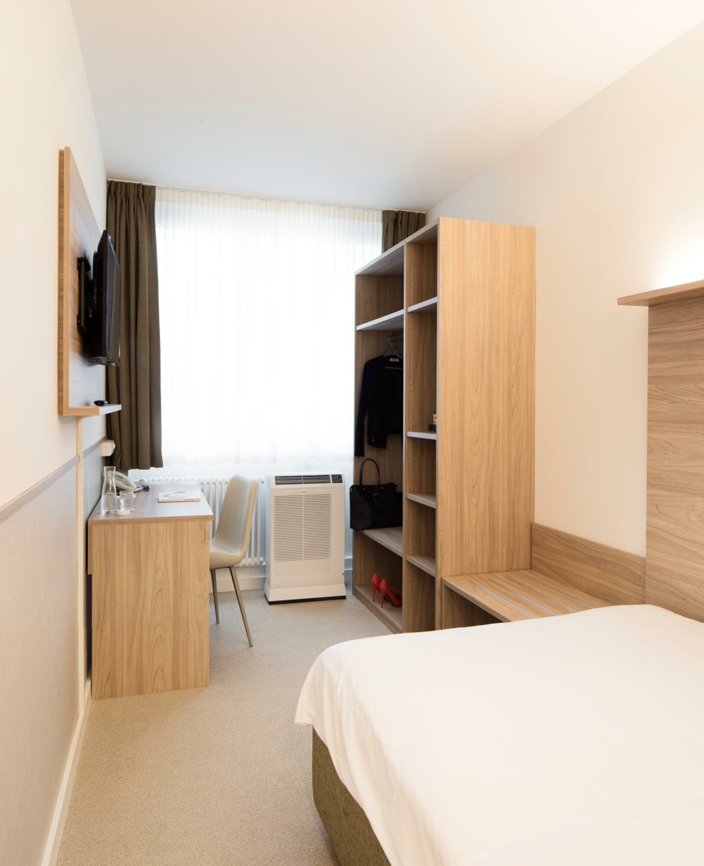 Single Room