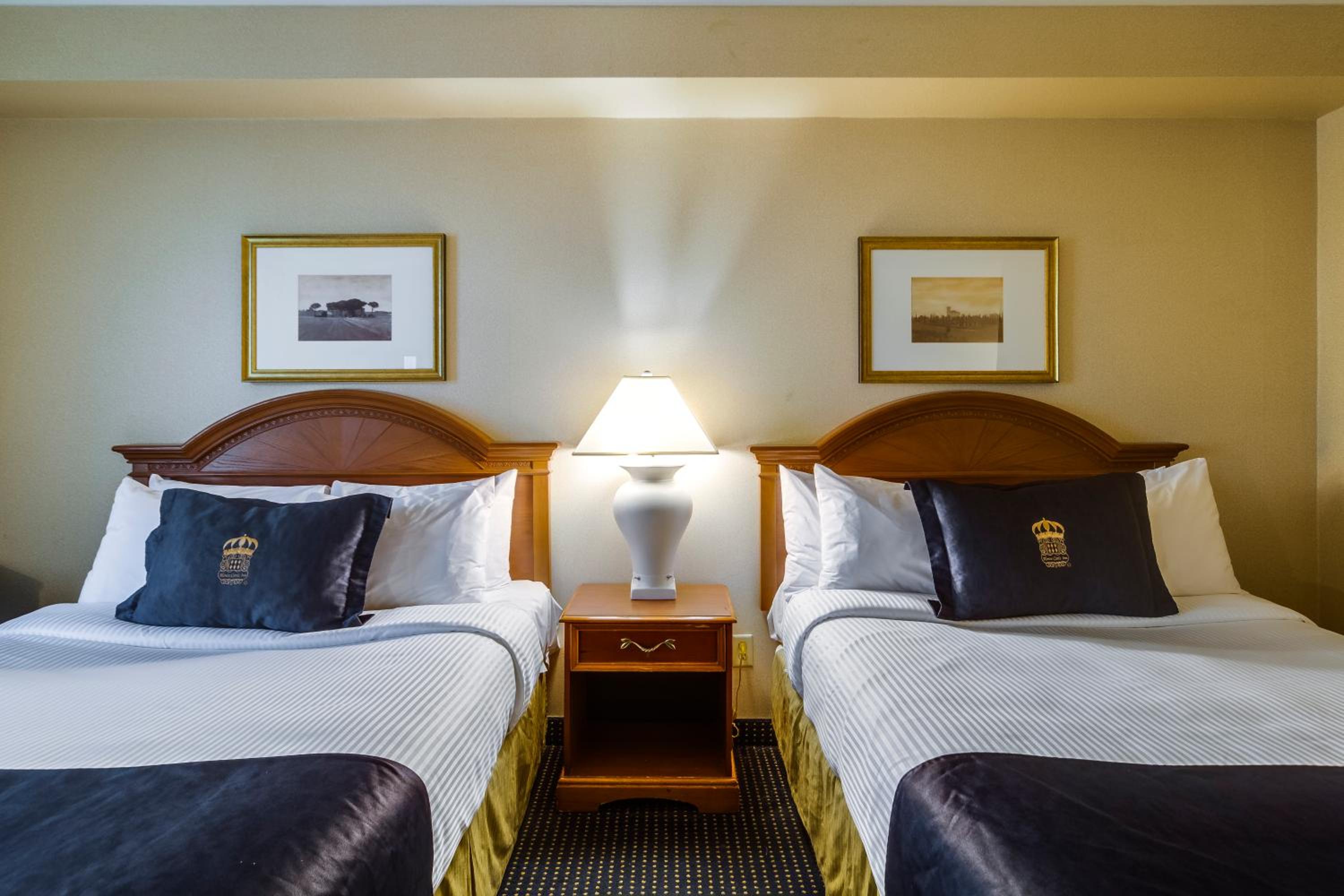 Executive Suite with Two Queen Beds