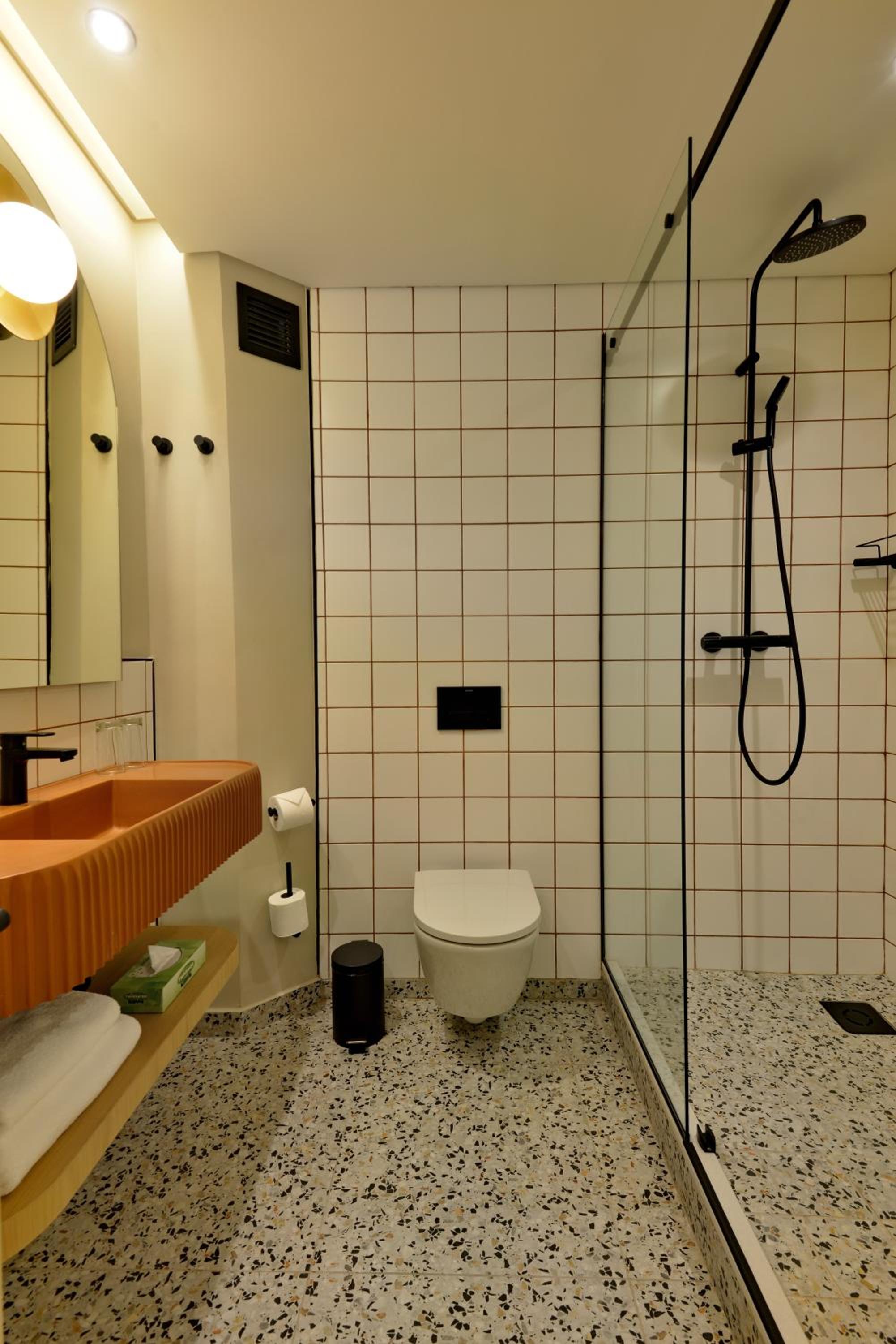 Double Room - Non-Smoking 