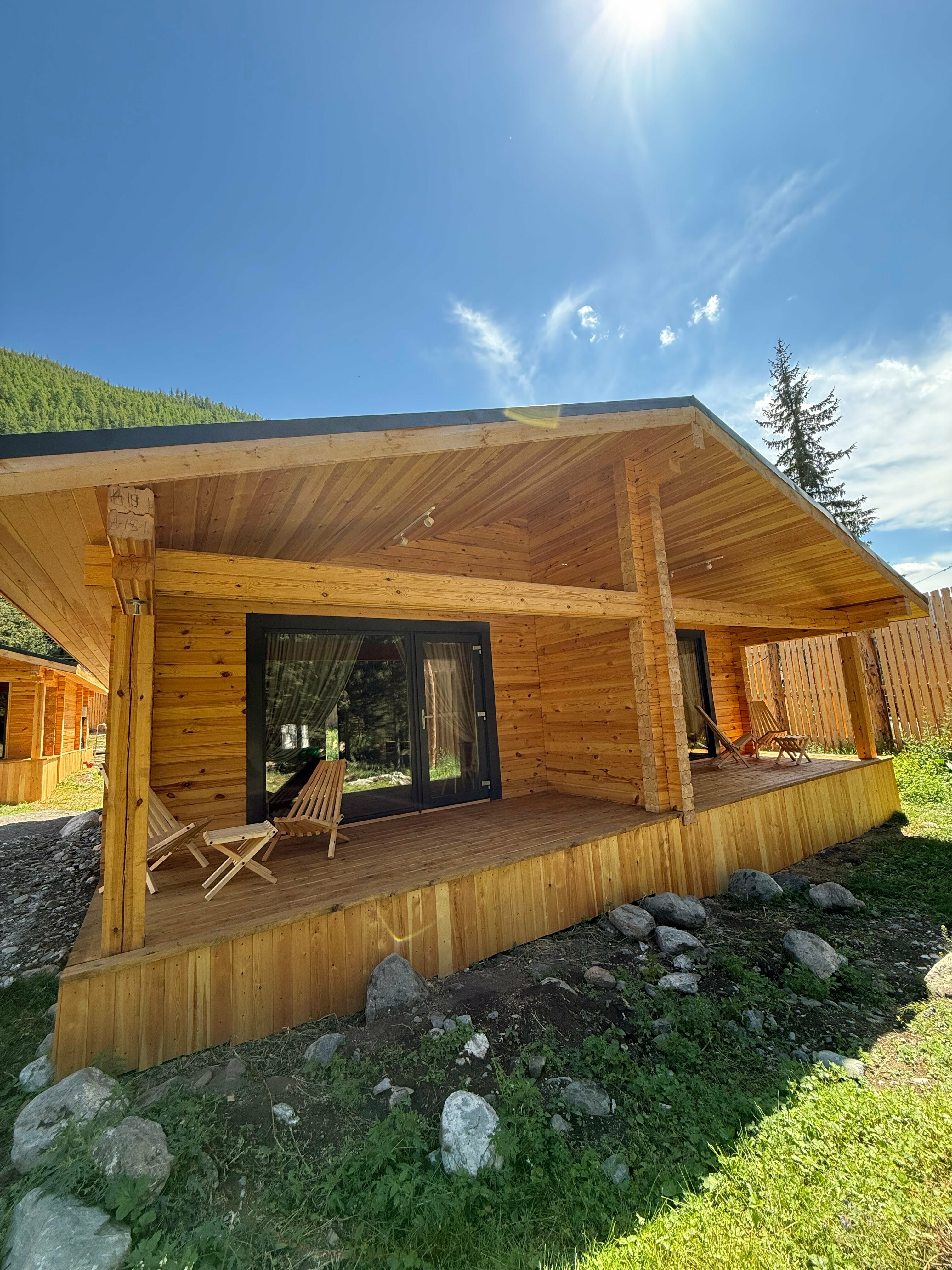 Дом с видом на горы