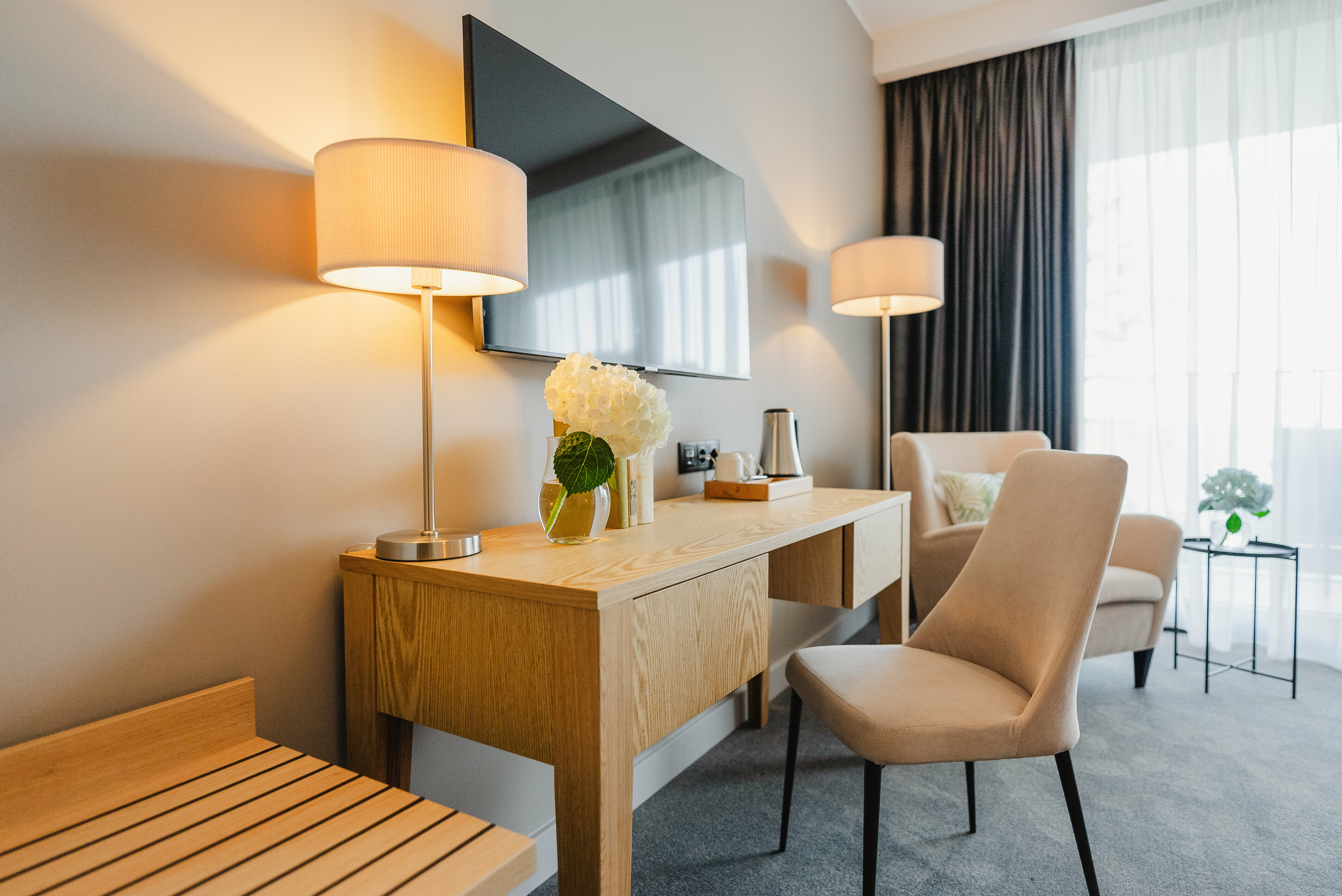 Стандарт 4* с балконом(корпус №7,4,5,2)