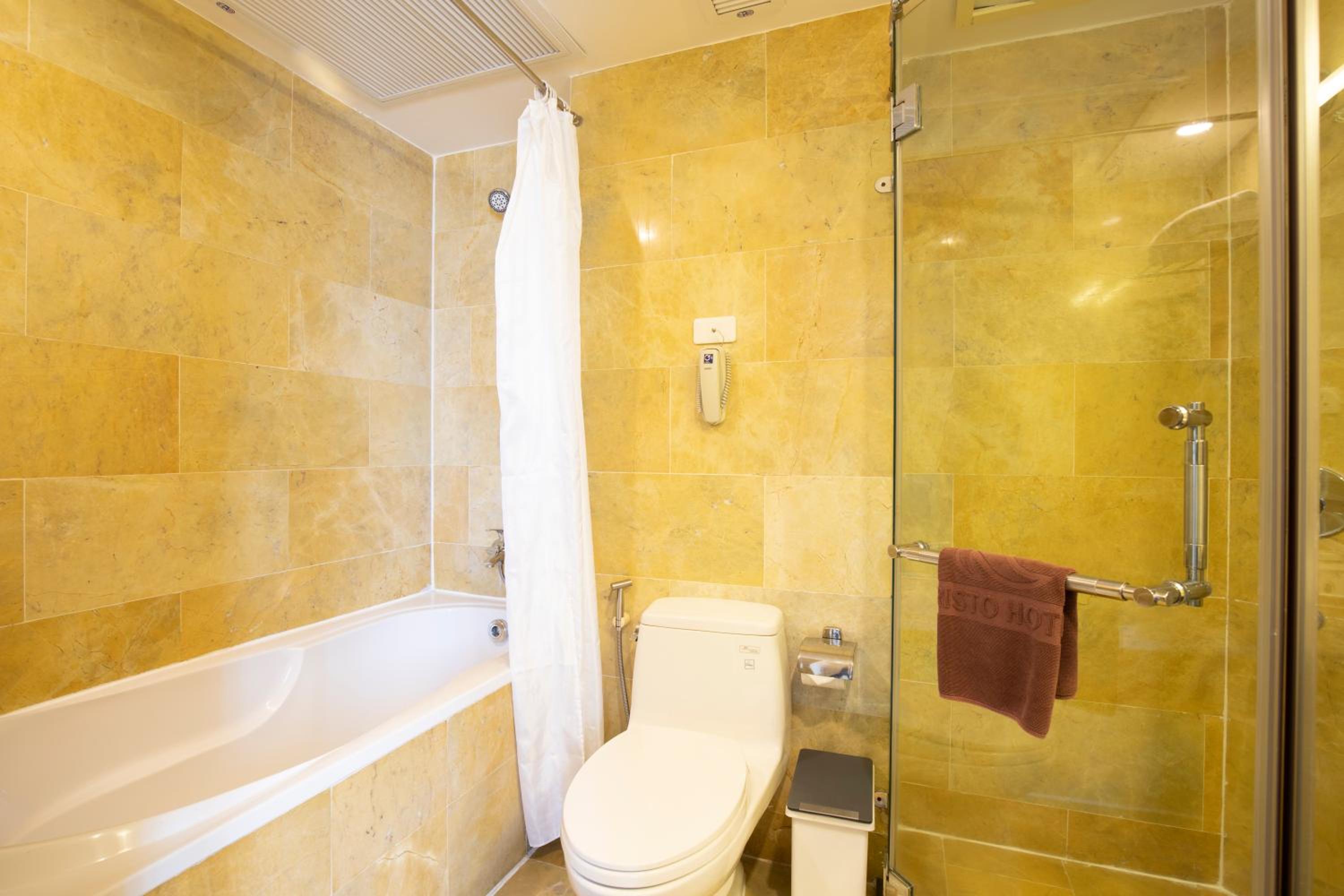 Aristo Suite room (Free mini-bar)