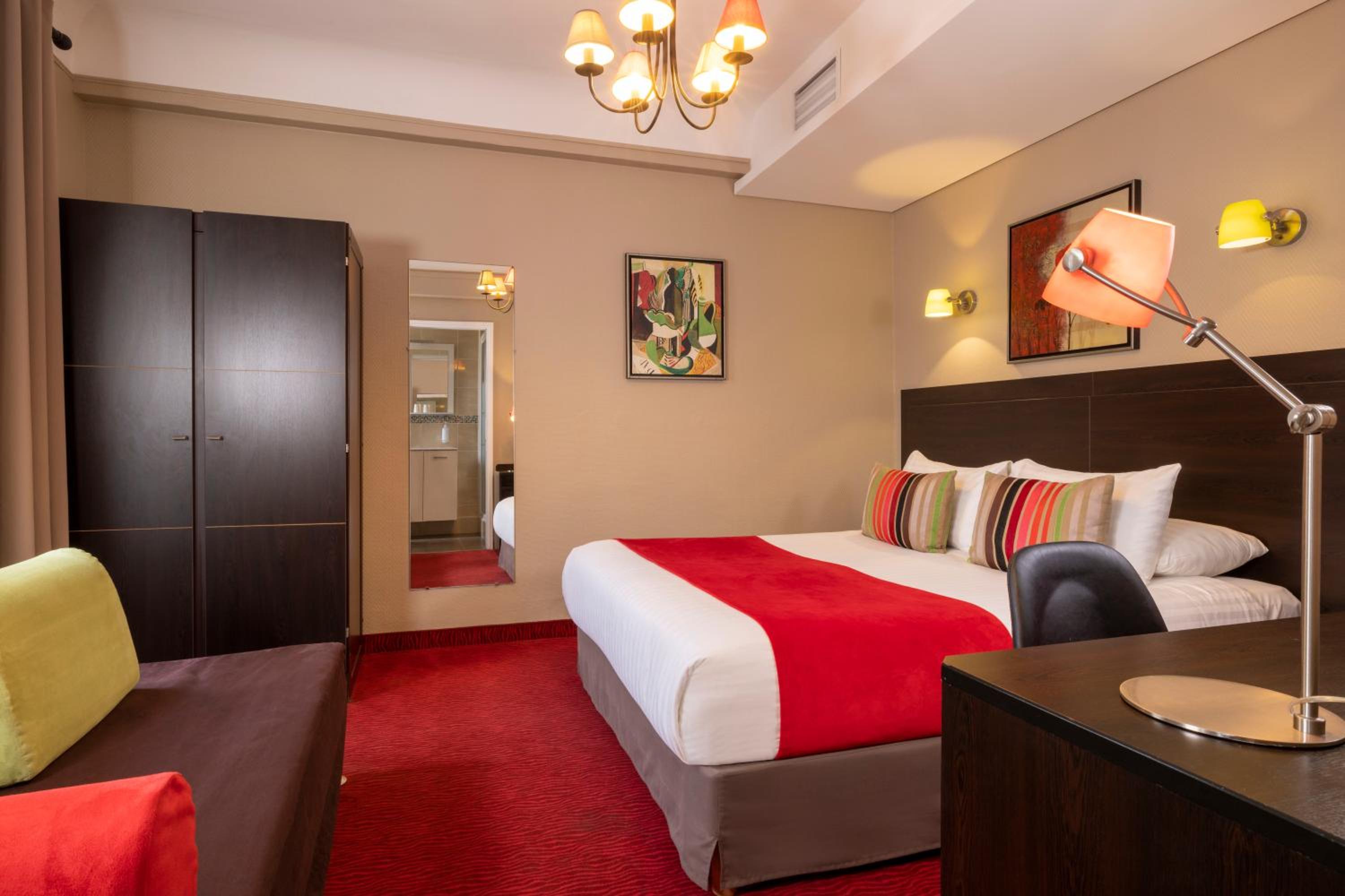 Superior Triple Room