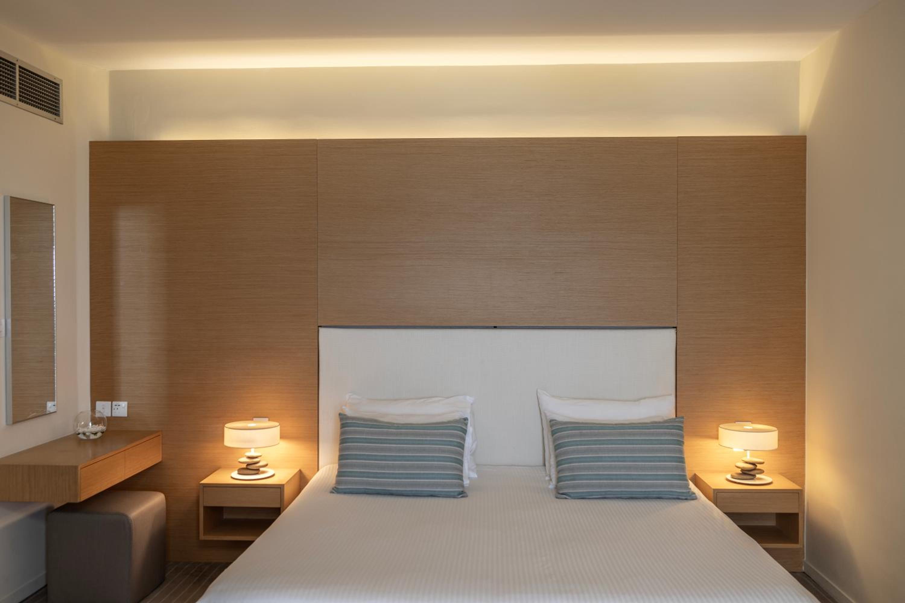 Superior Triple Room With Sea View