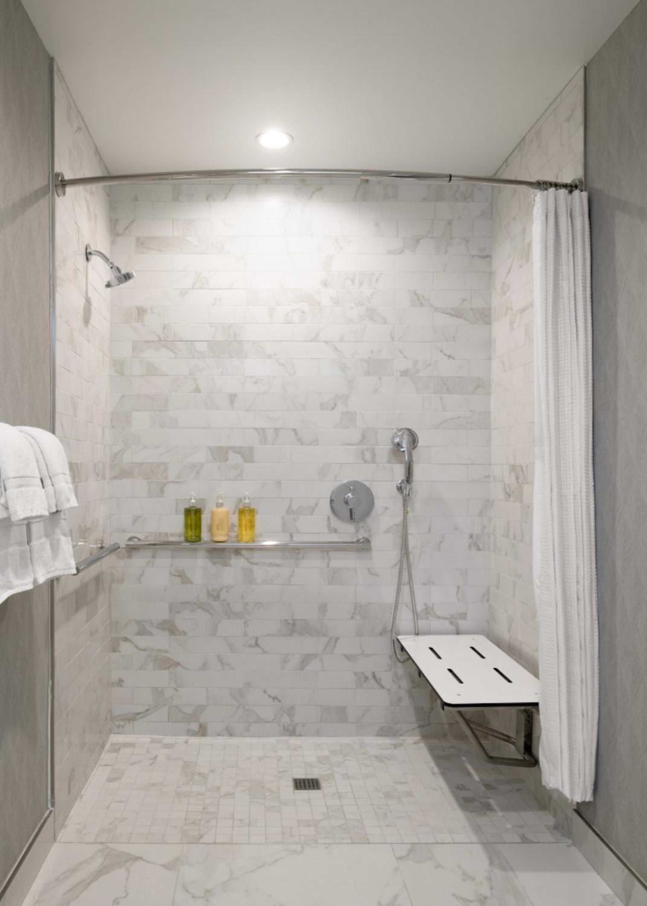 ADA Signature King Suite